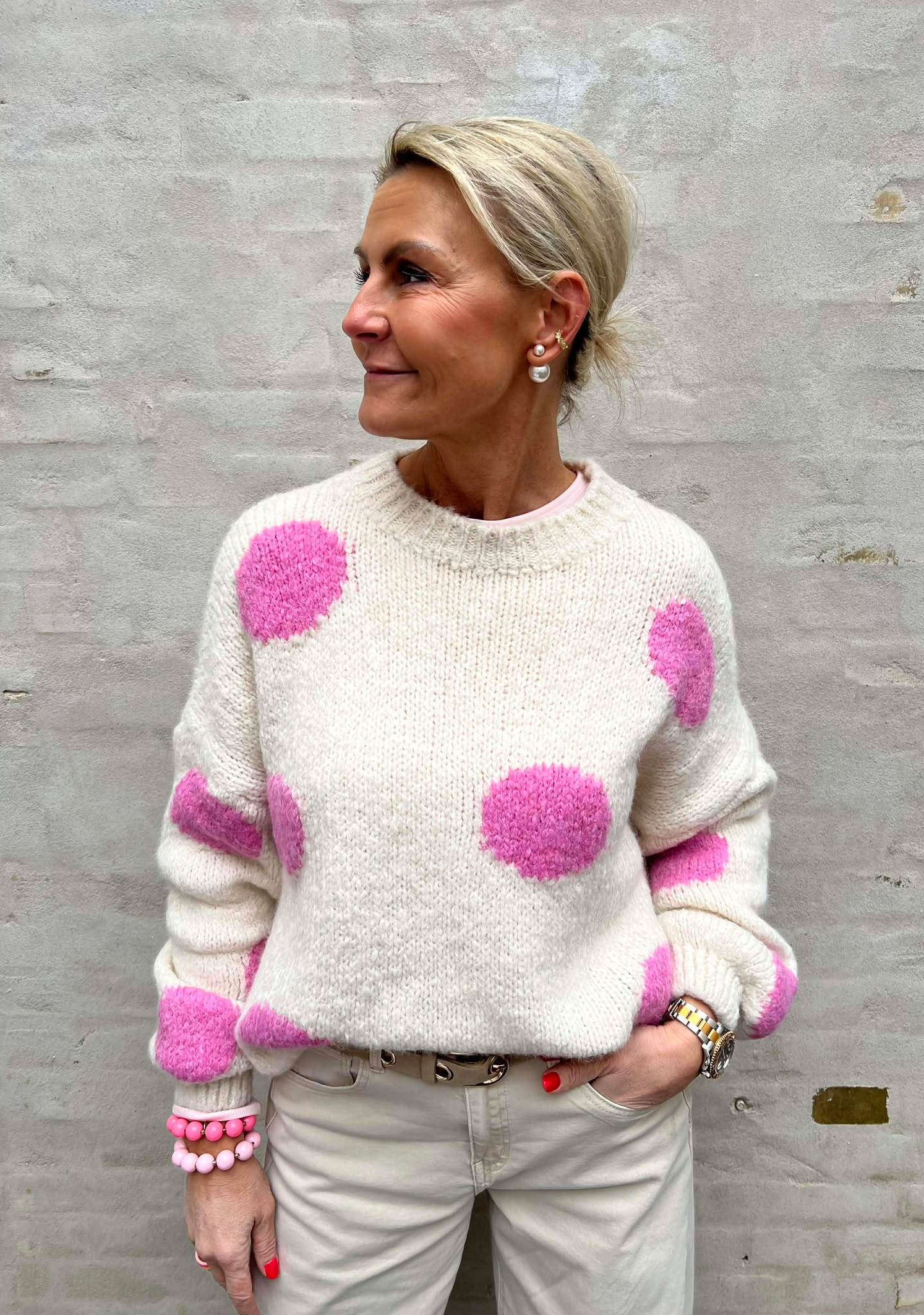 Camilia Pullover - Rosa prickar