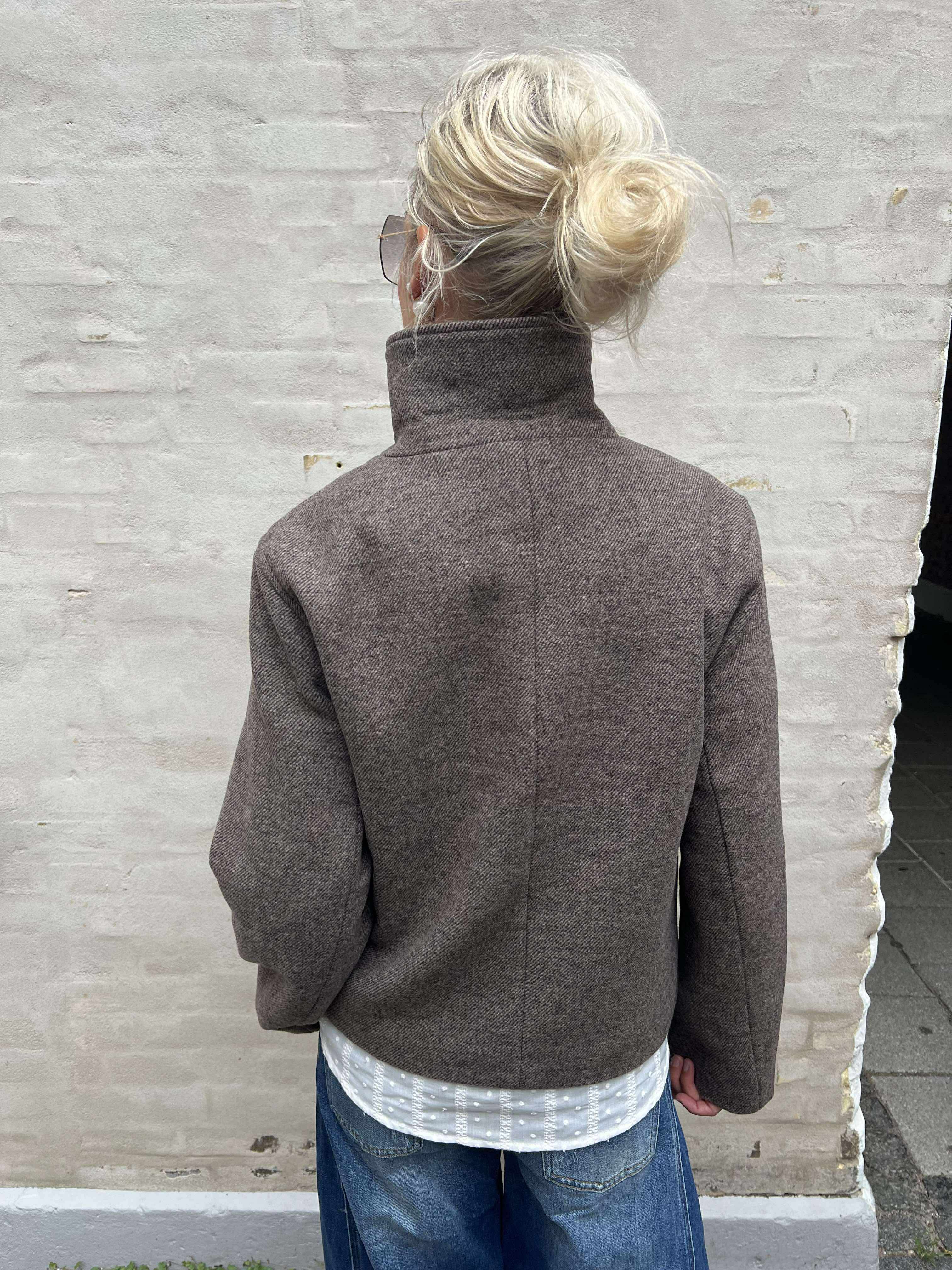 RIKI SHORT JACKET - Morel Melange