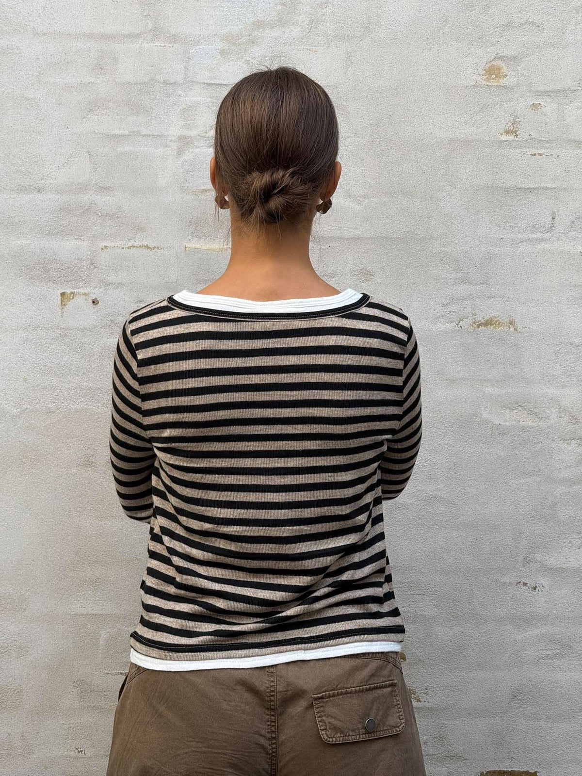 ElmaGO Blouse - Sand/Black Stripes