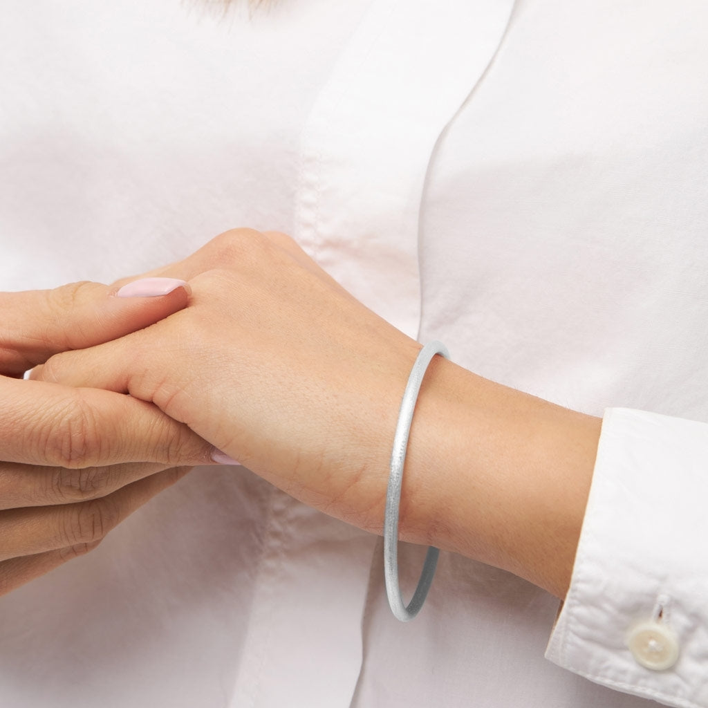 färg armband armband borstad silver