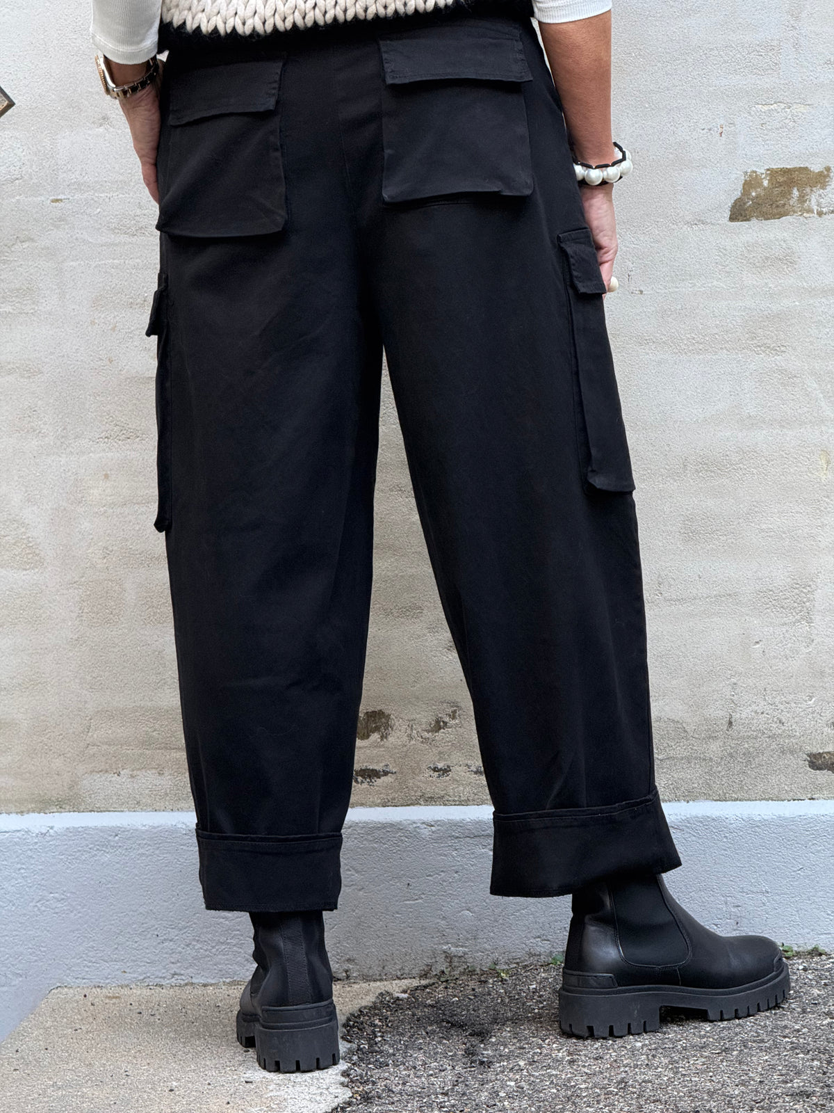 Leopanto Cargo Pants - Black