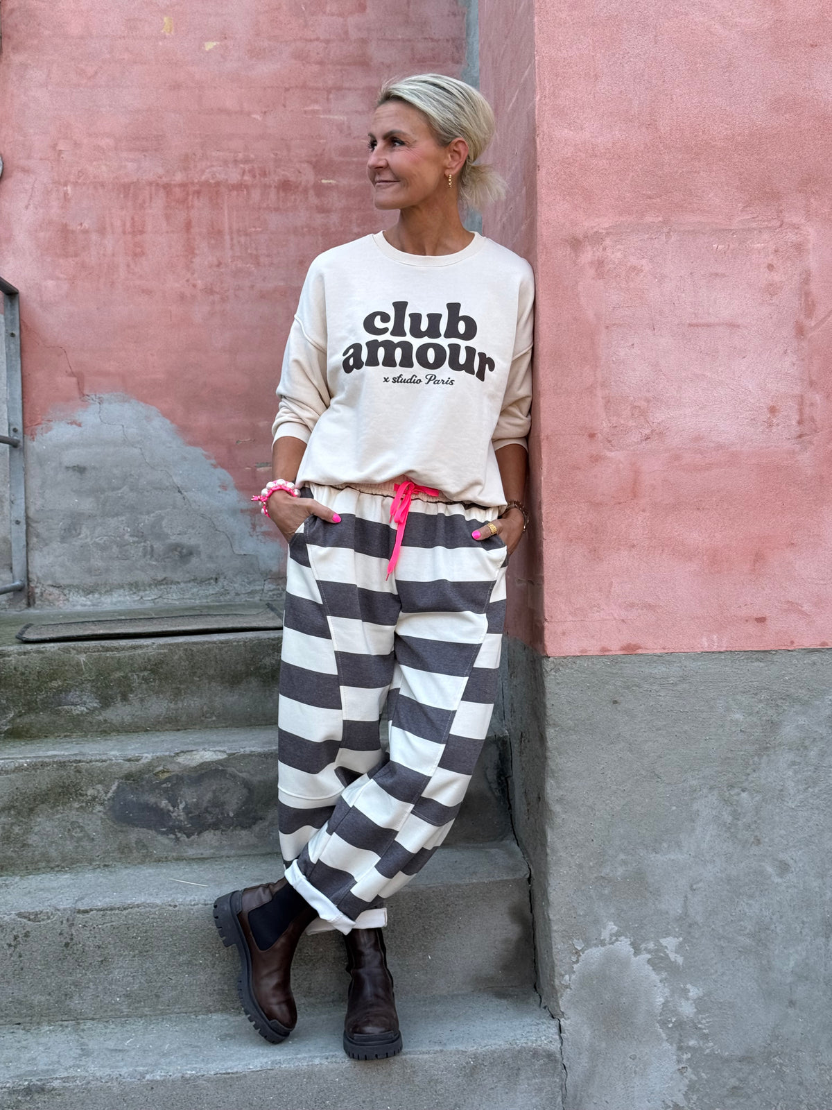 Very Striped Sweatpants - Off White/Brown