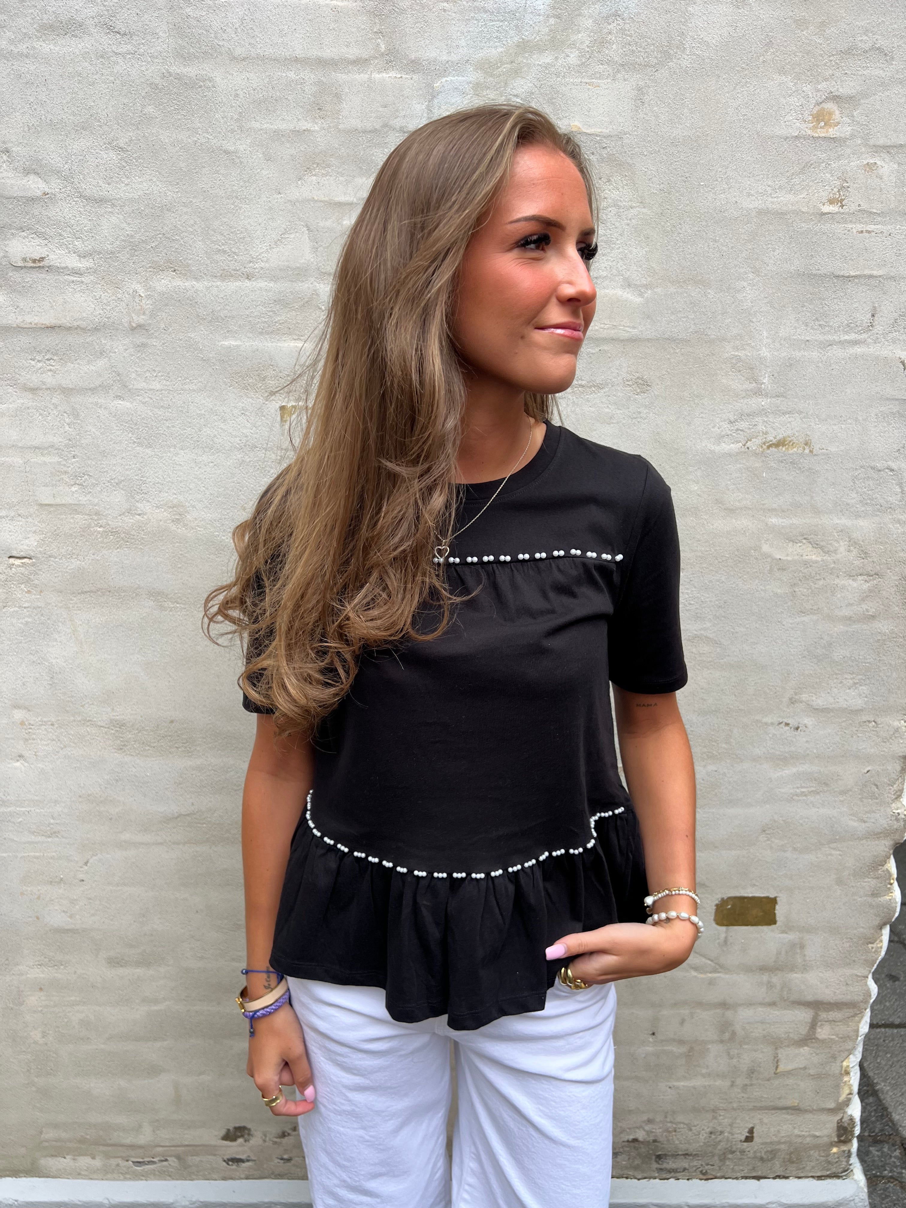 Poula Pearl Top - Svart/VIT PÄRL