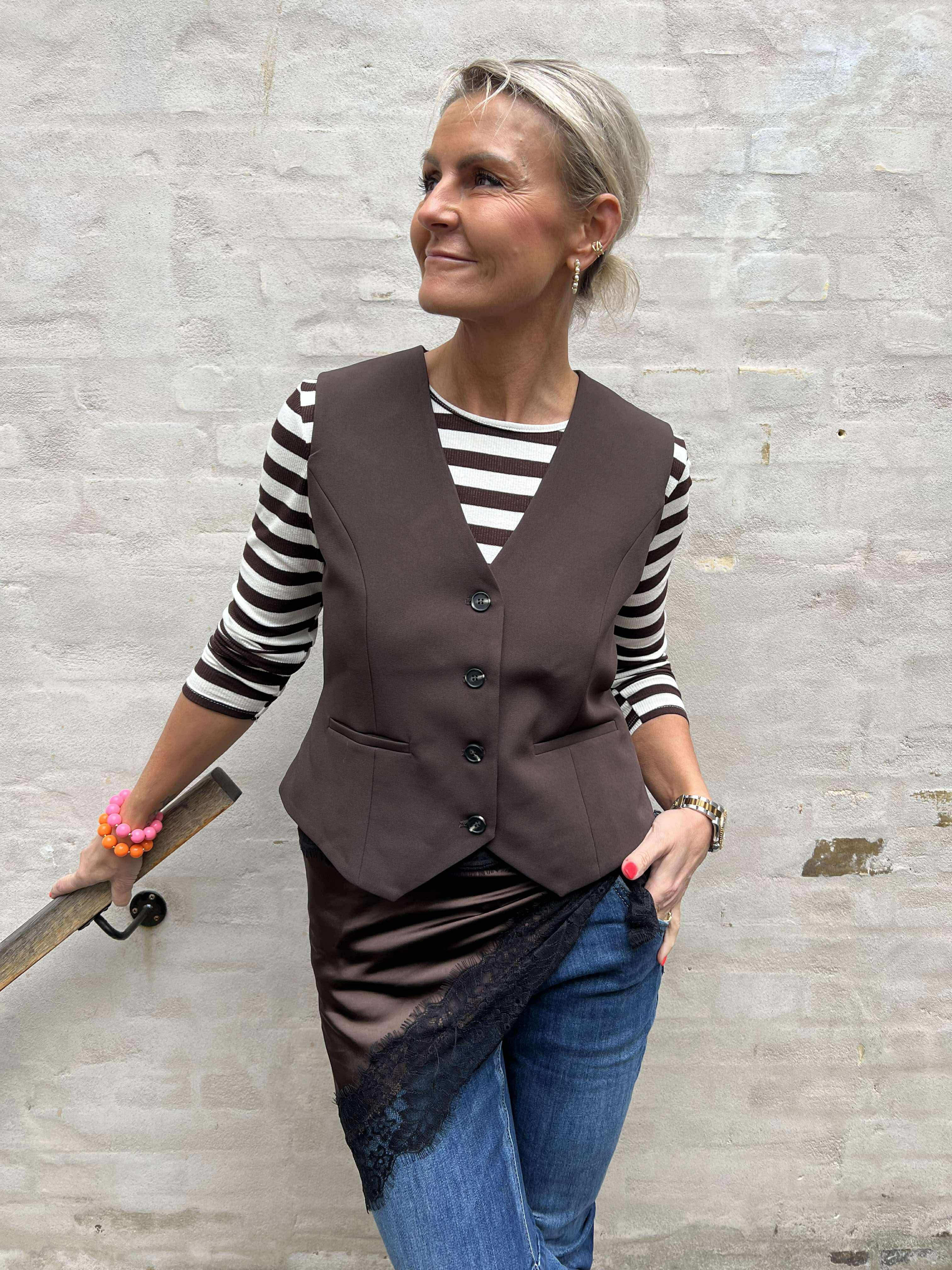 Vendetta kostymväst - mörkbrun