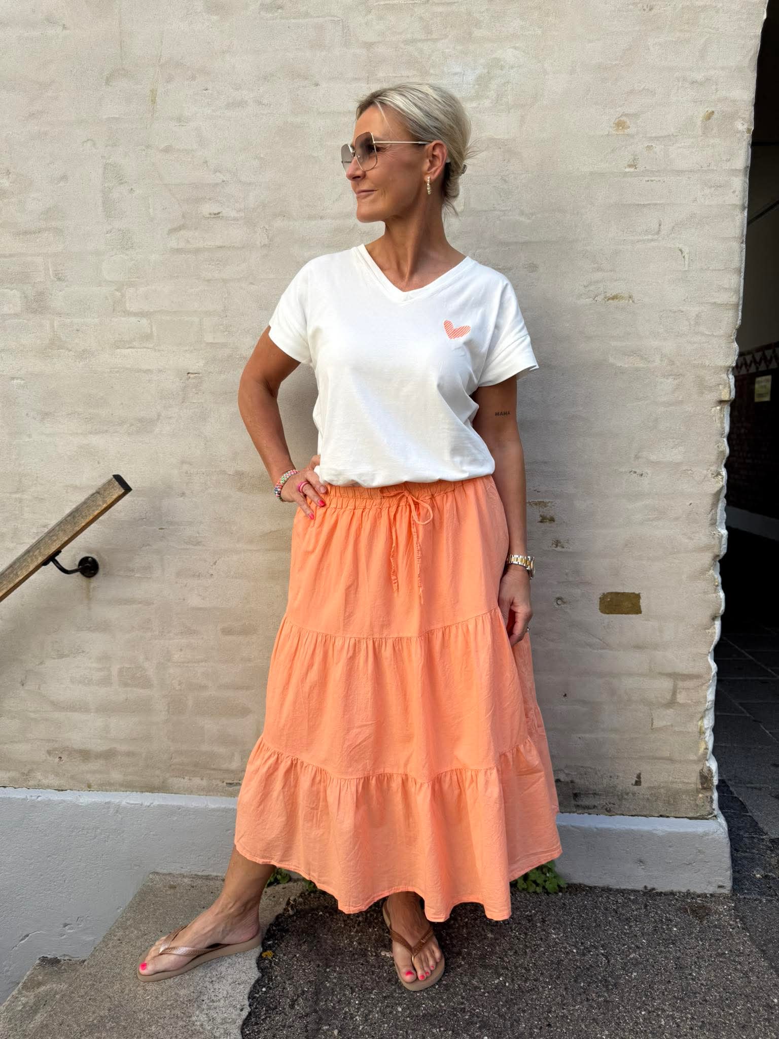 Heart T-shirt - White Orange