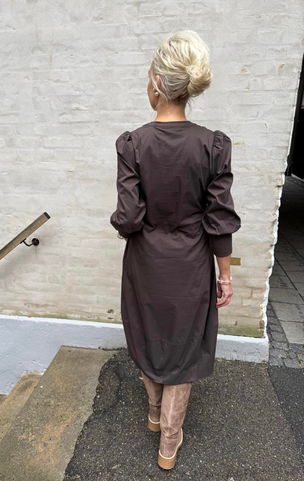 Antoinette 3/4-ärm klänning - Demitasse