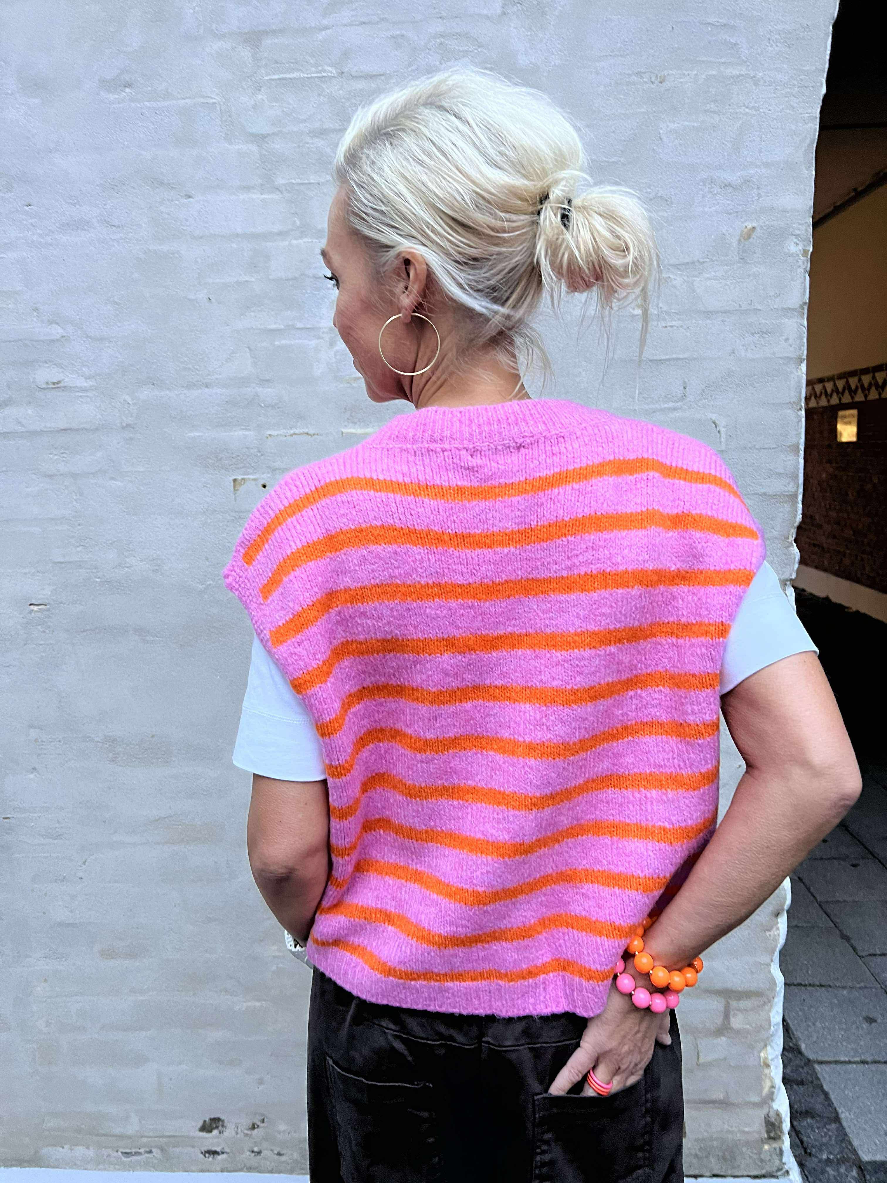 Vigga Sticka - Väst rosa