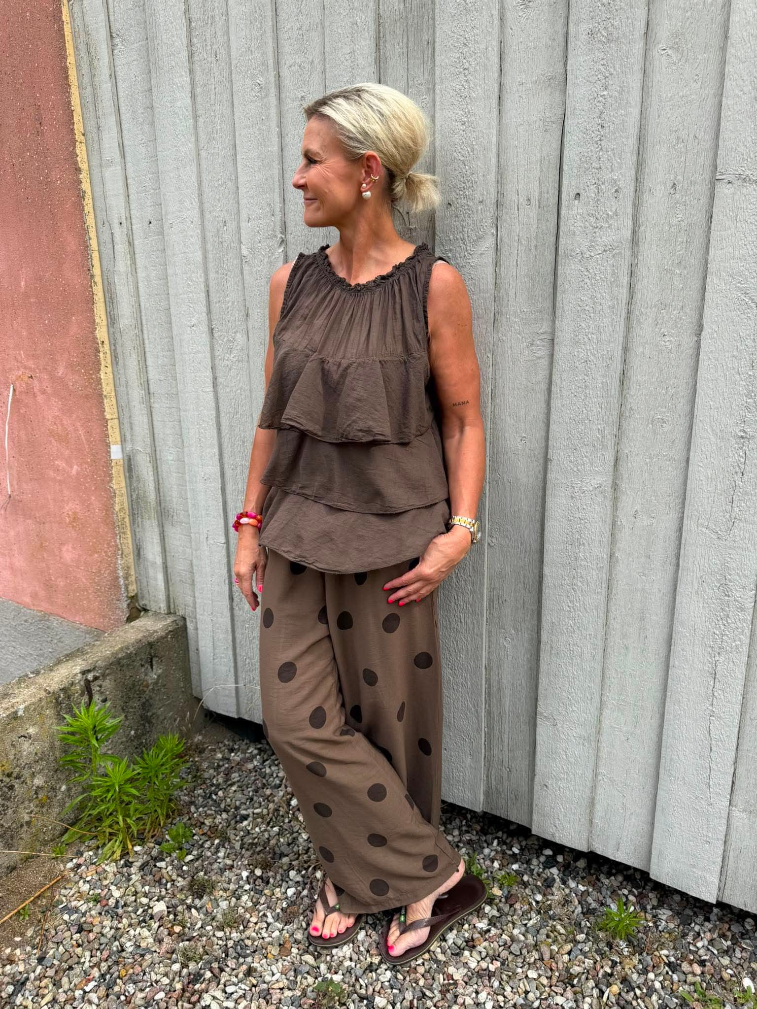 Ruffle Top - Dakr Brown