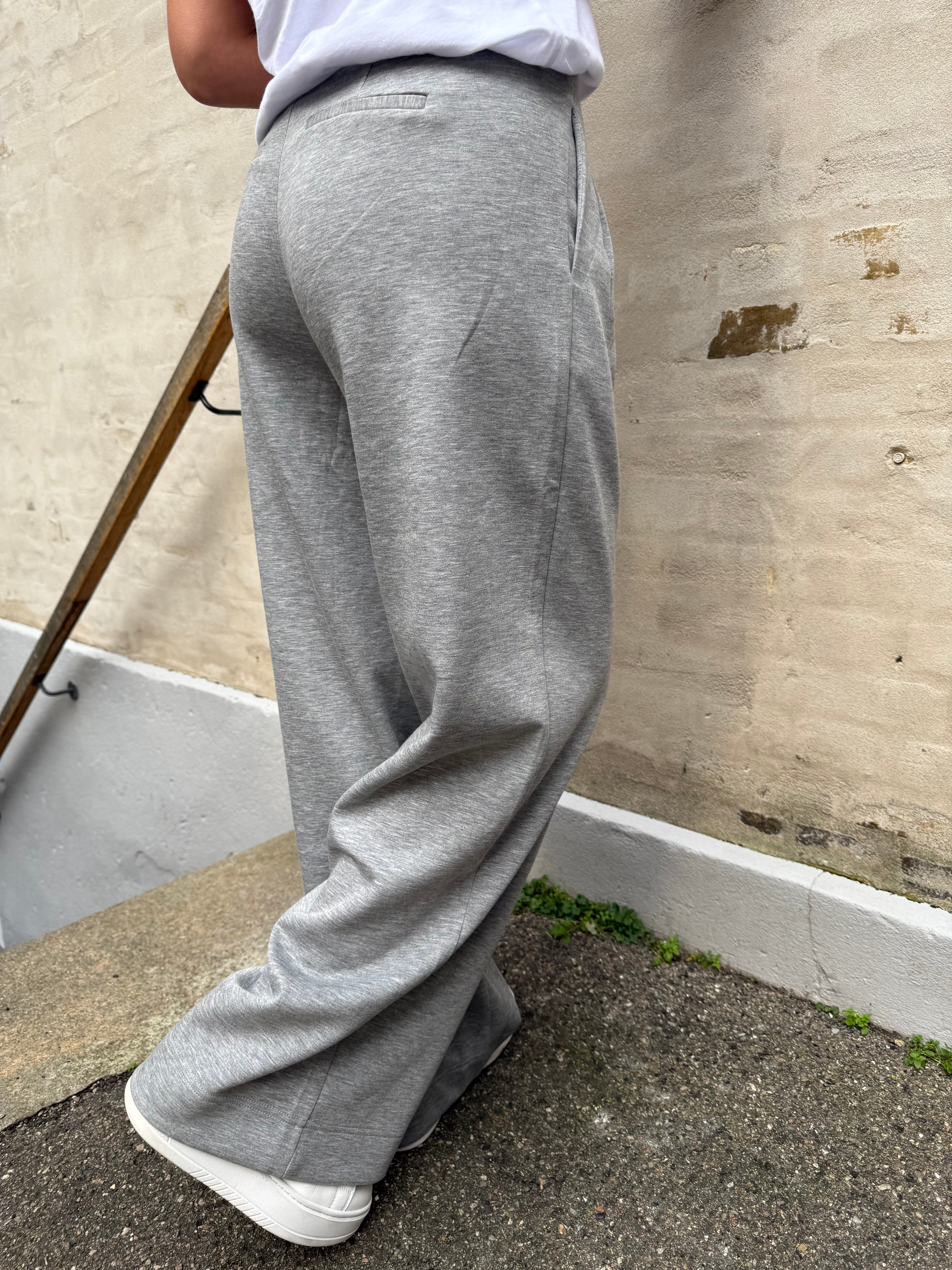 LanceCC Pleat Sweatpants - Gråmelerad