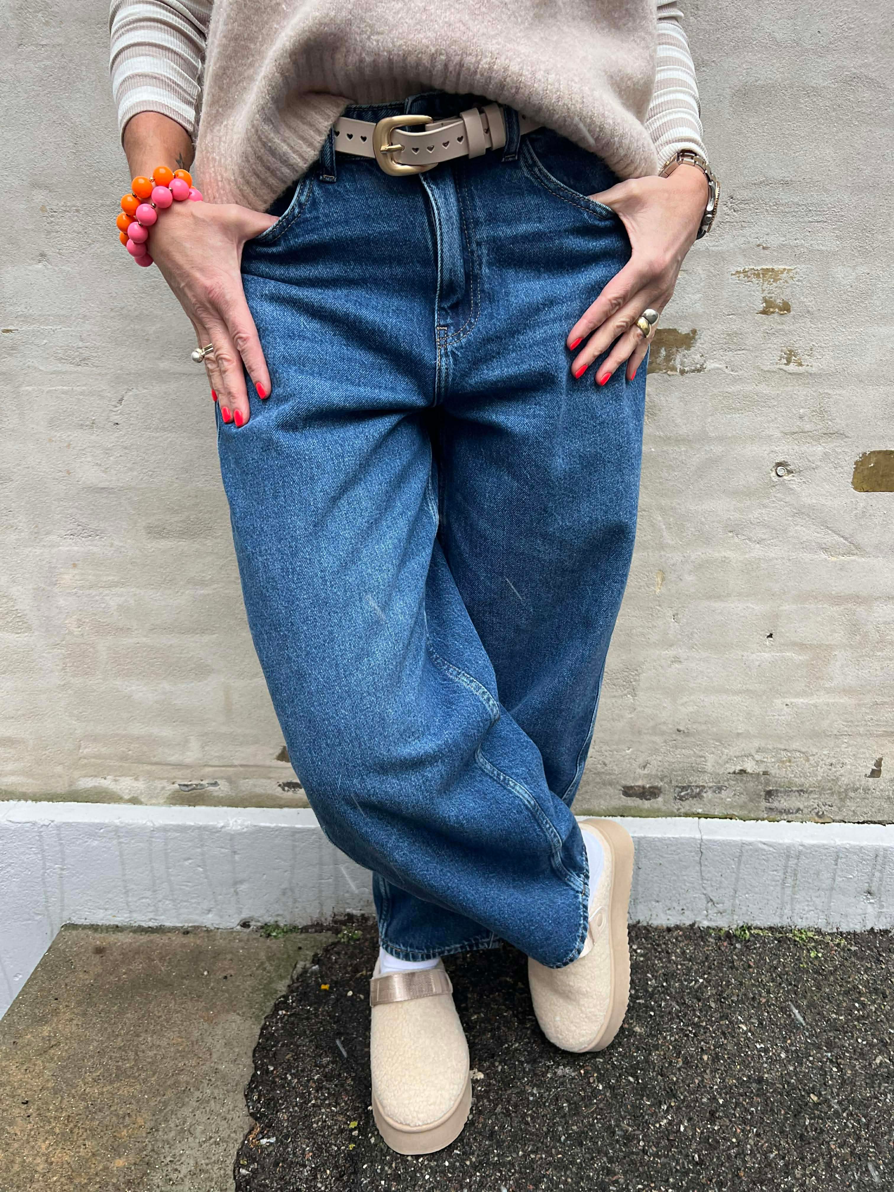 JDYSUSIA MW BARREL - Medium Blue Denim