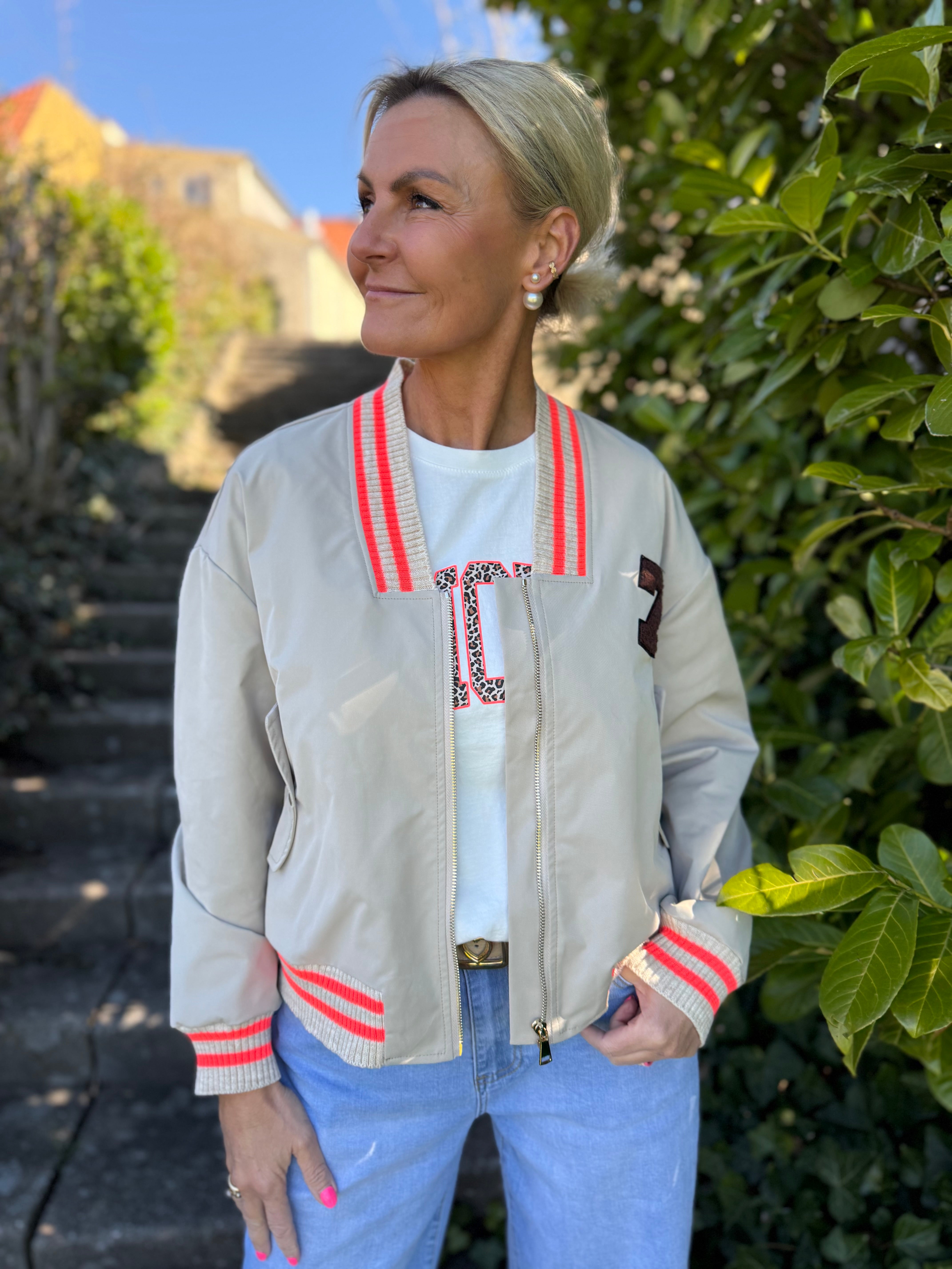 Sandy Bomber Jacket - Beige