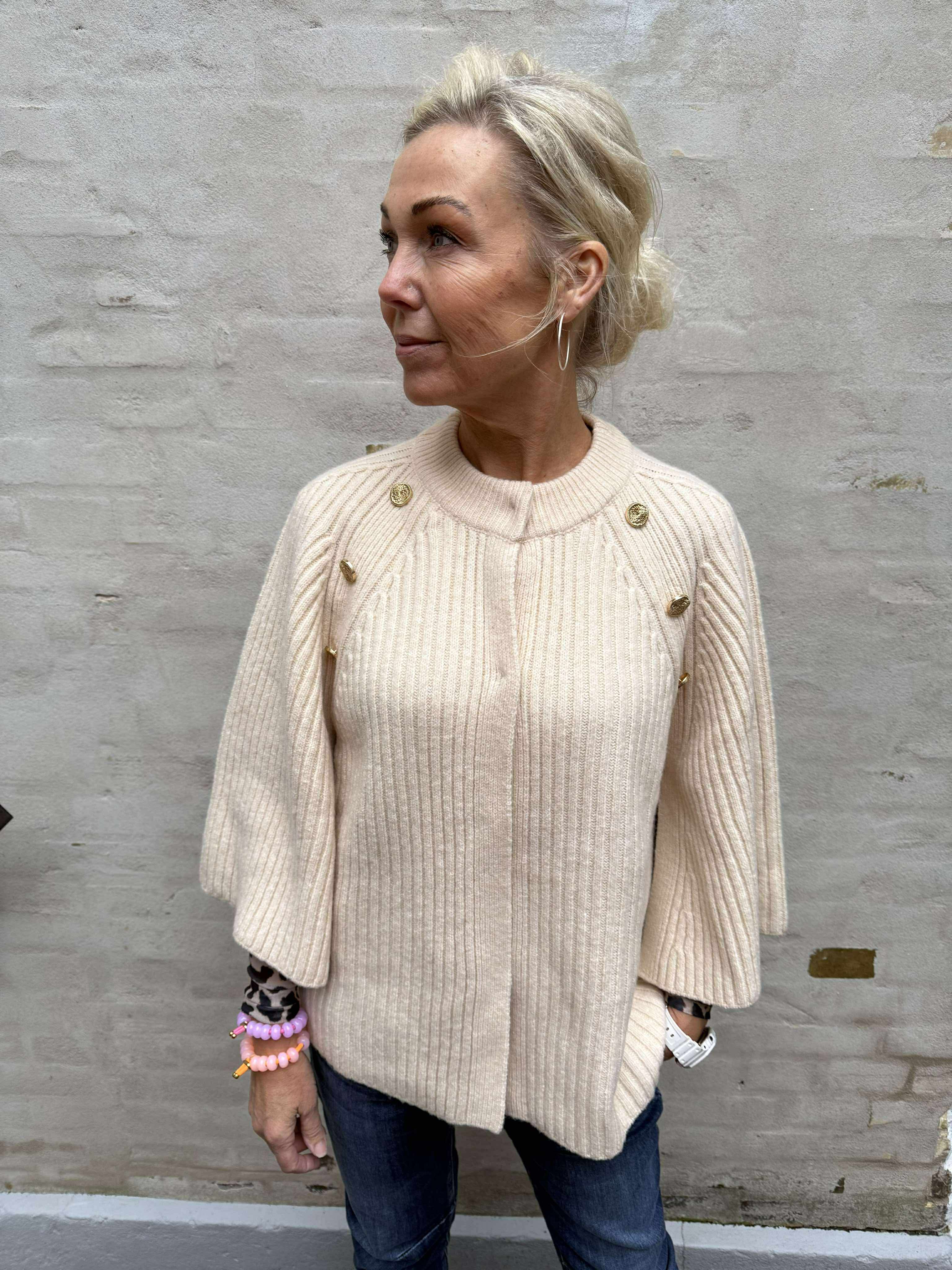 LOUIS Cape - Lätt sand