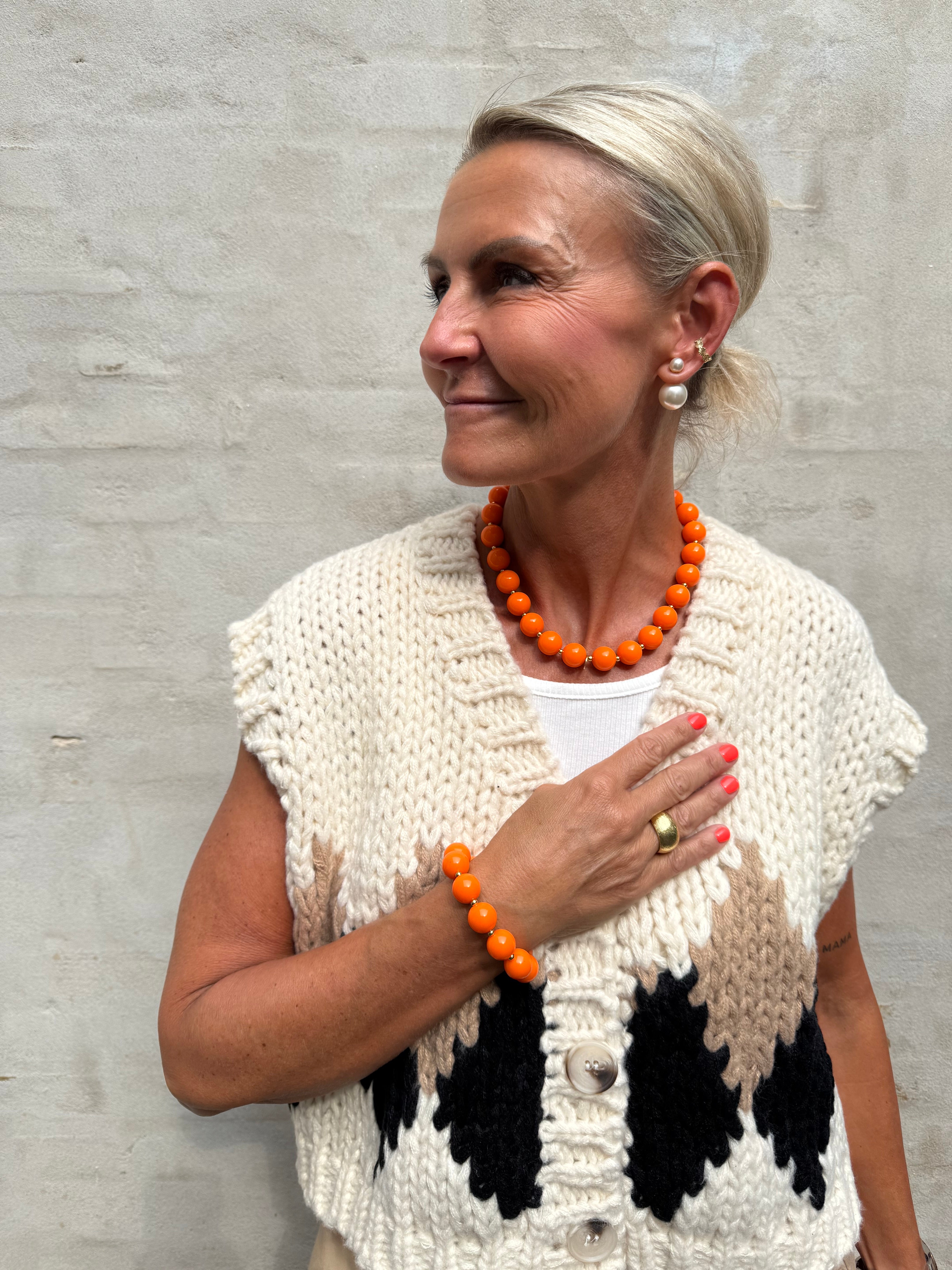 Färgat & Guld Runt Pärlhalsband - Orange