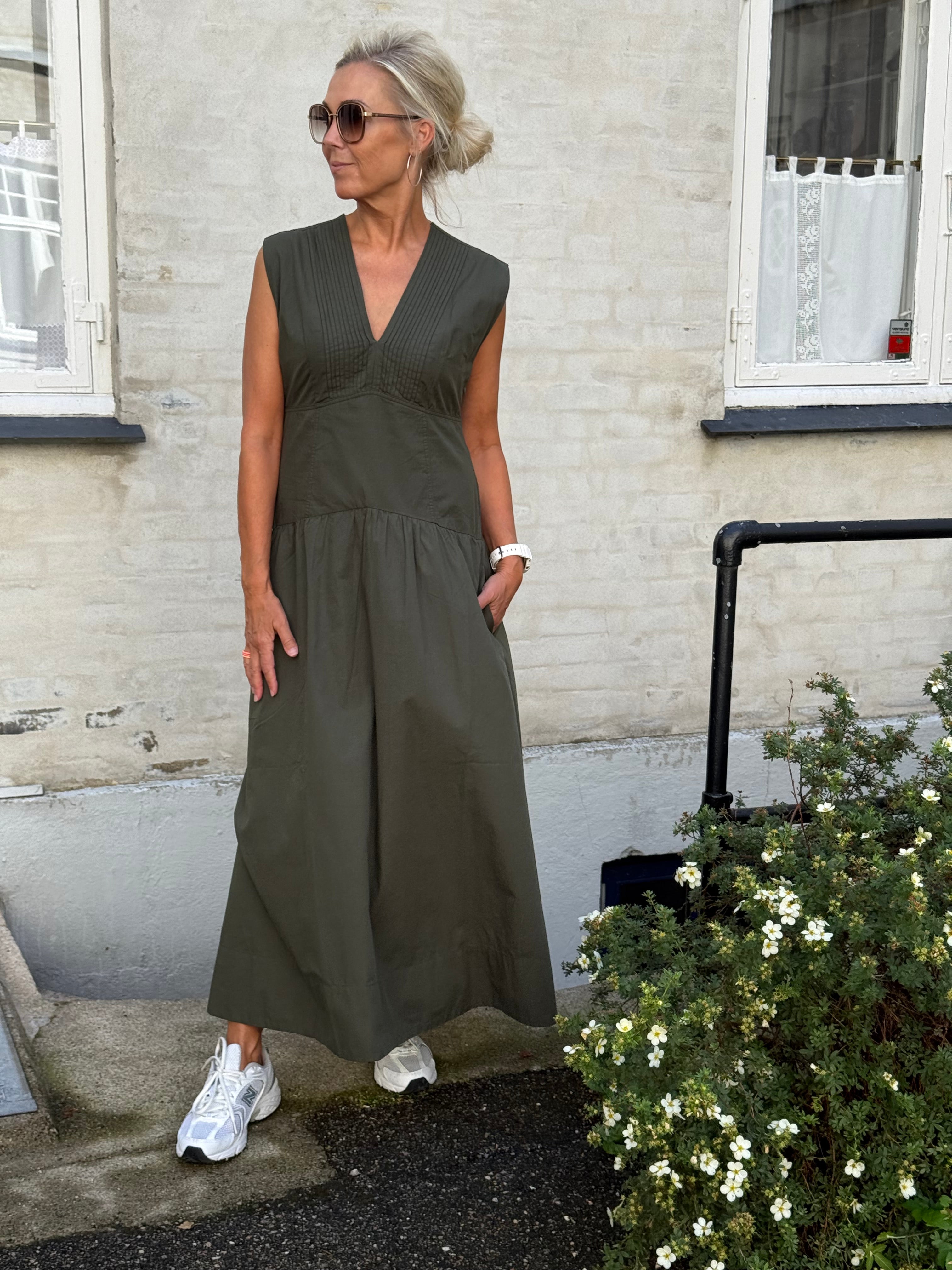 Halise Poplin Dress - Army
