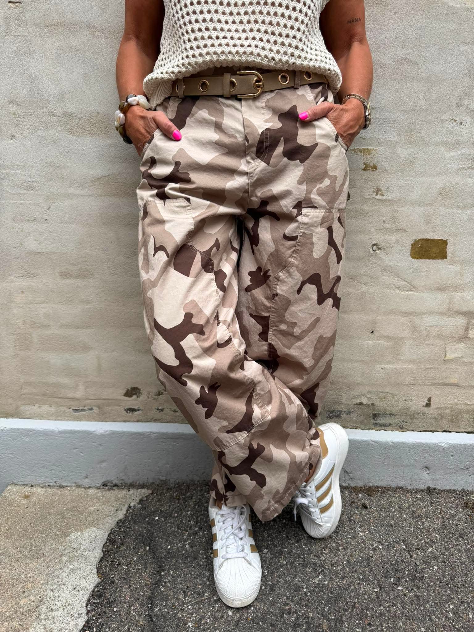 FÖRBESTÄLLNING-Lotte Byxor - Beige/Brun