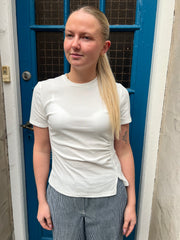 TESSA SS DETALJ TOP - Cloud Dancer