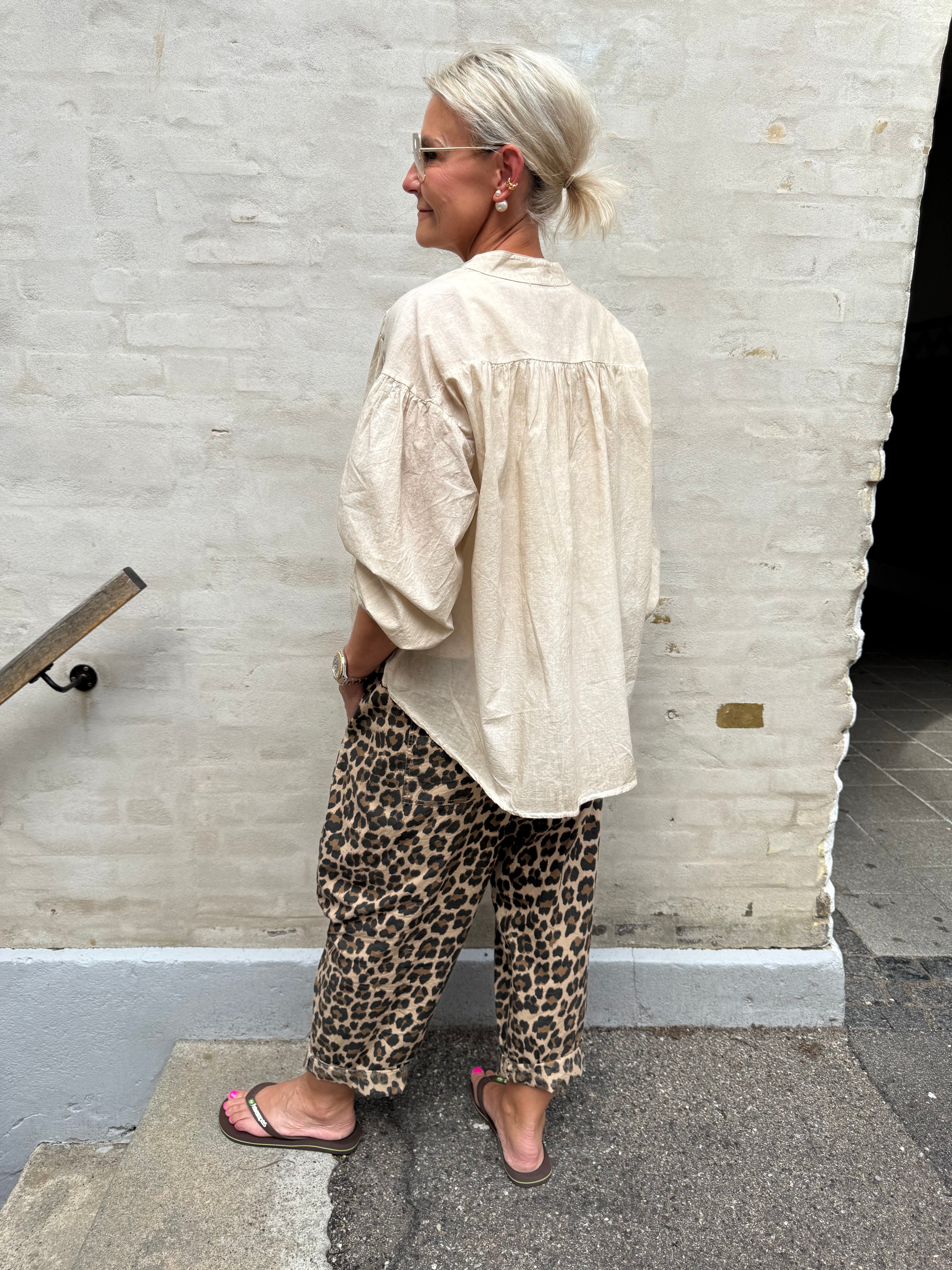 OMG Shirt - Beige