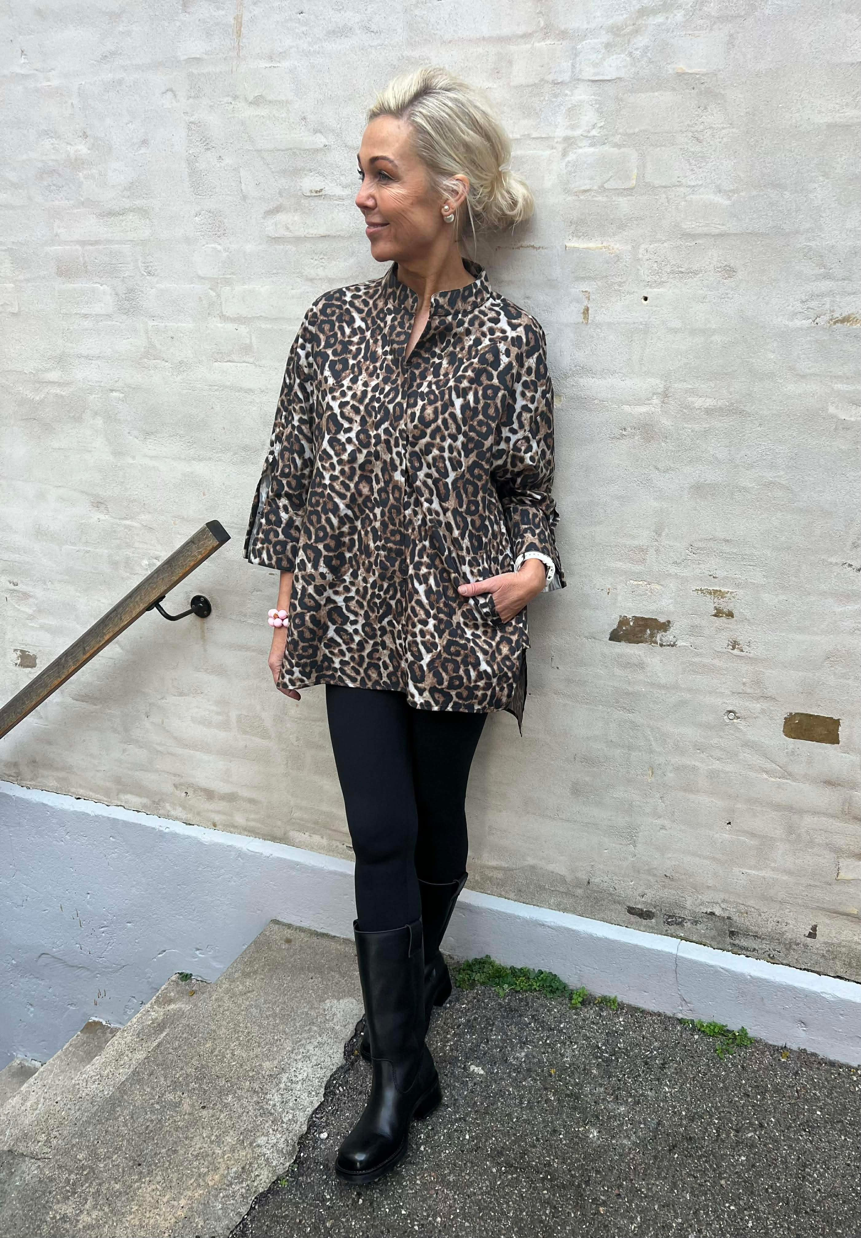 Luna Shirt Wauw You Look Good - Leo