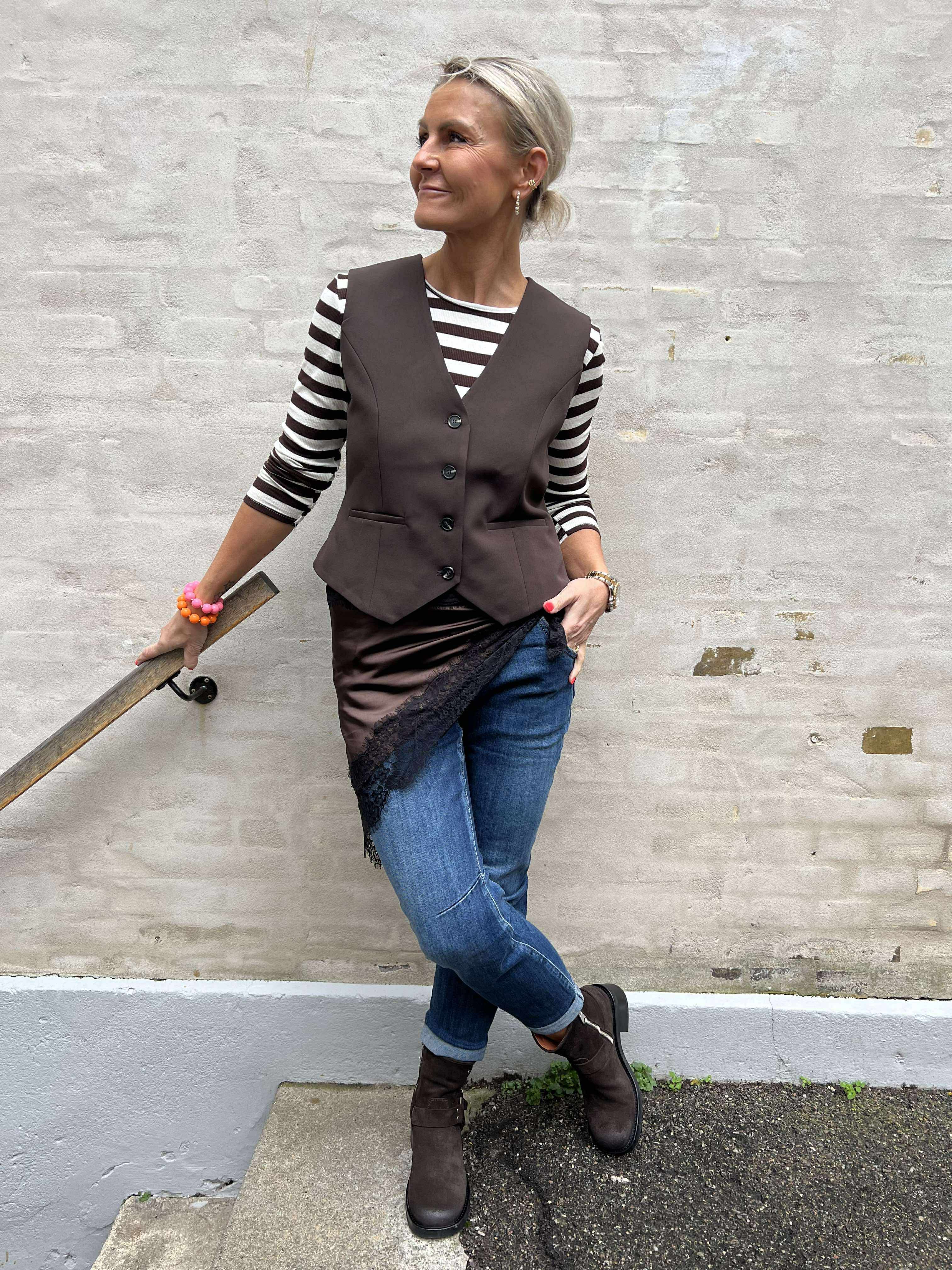 Vendetta kostymväst - mörkbrun