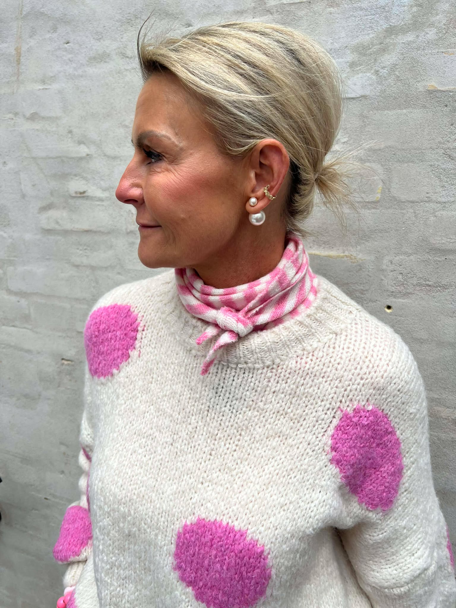 Randig stickad Scarf - Hallon