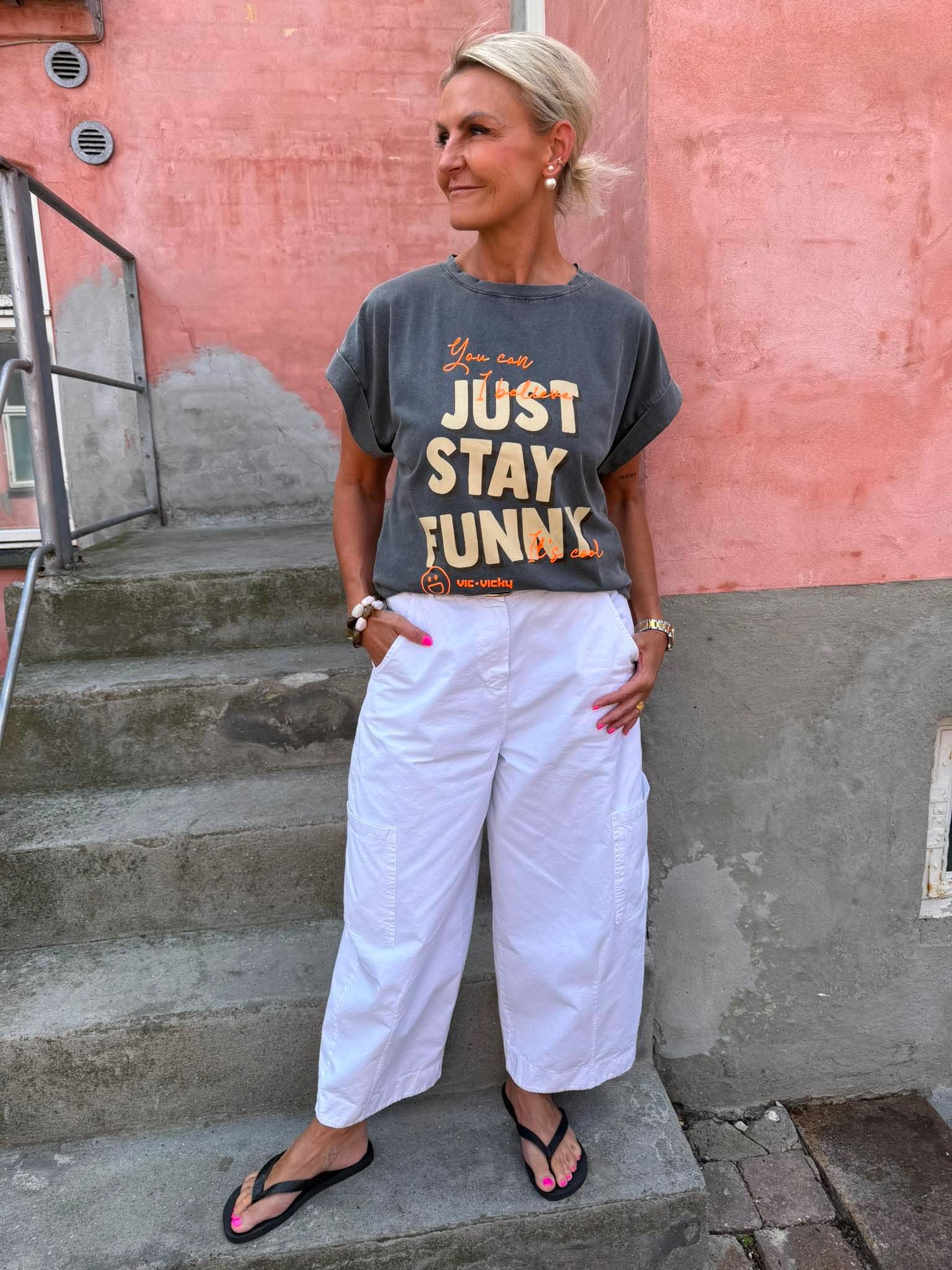 Rolig T-shirt - Grå/Orange