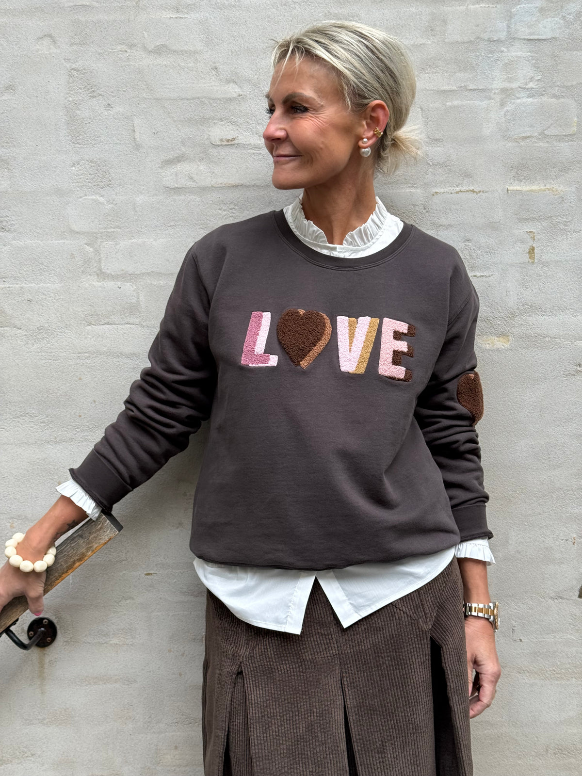 Sweat LOVE - Chicory Coffee/Pink