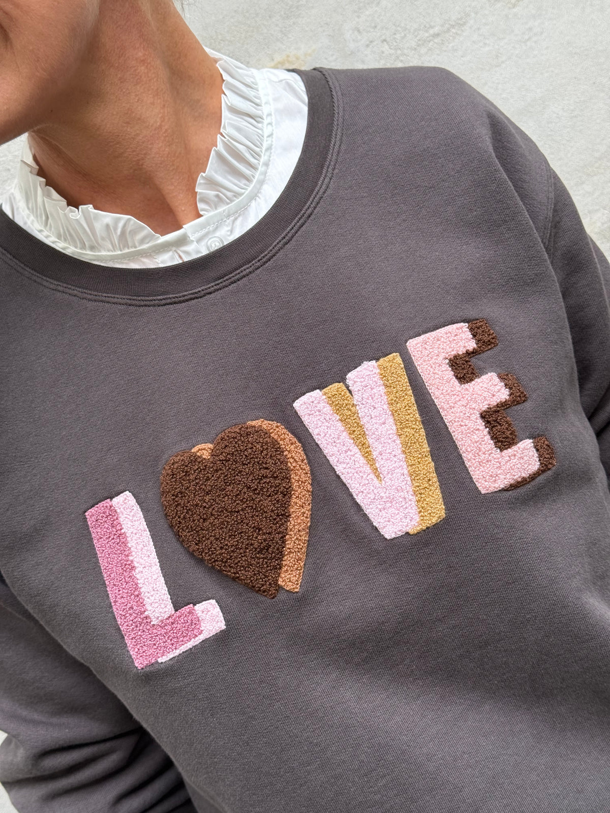 Sweat LOVE - Chicory Coffee/Pink