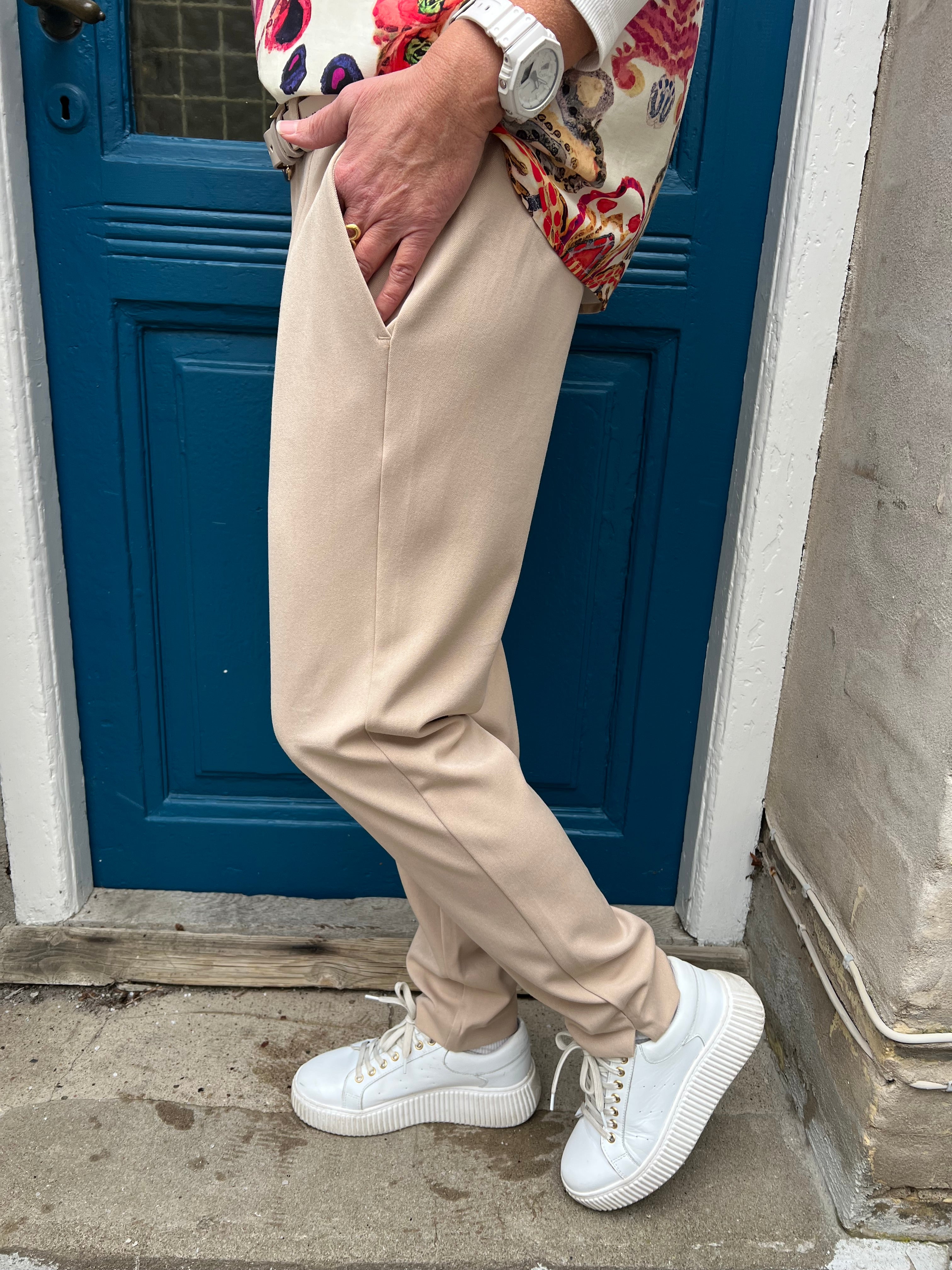 Lisa SLIM Byxa - Hummus