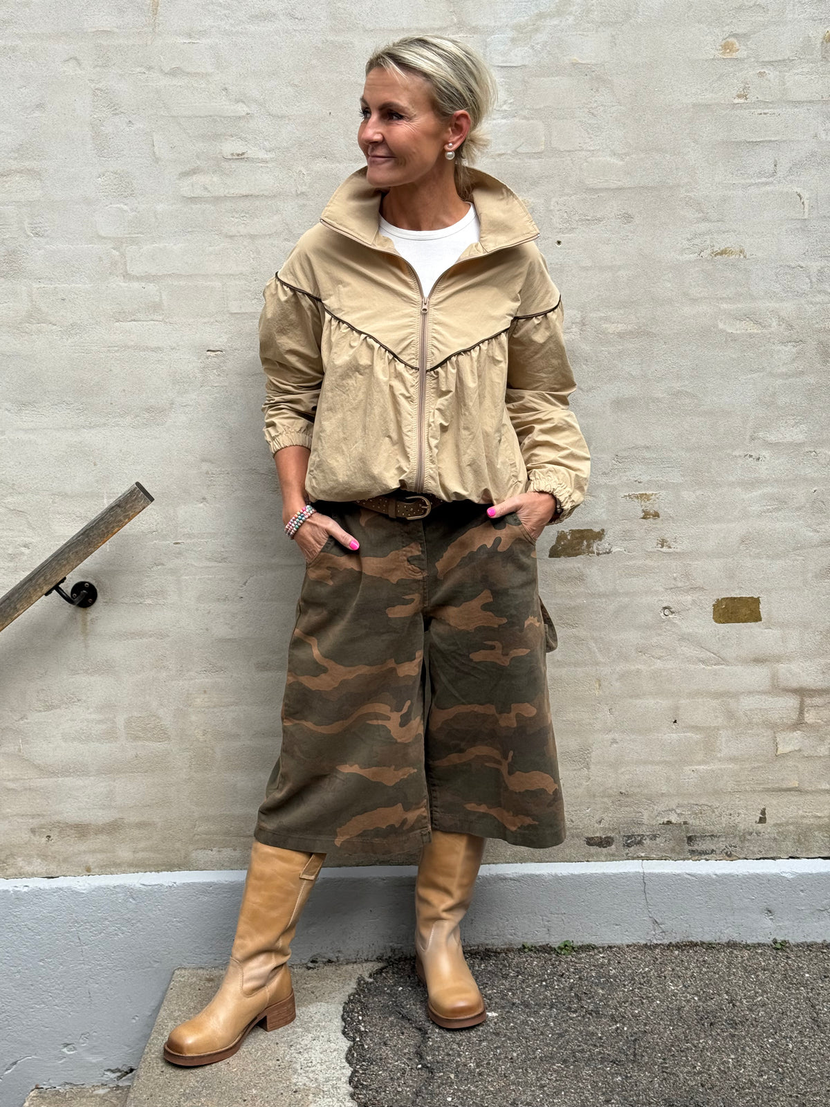 Trixie Jacket - Beige