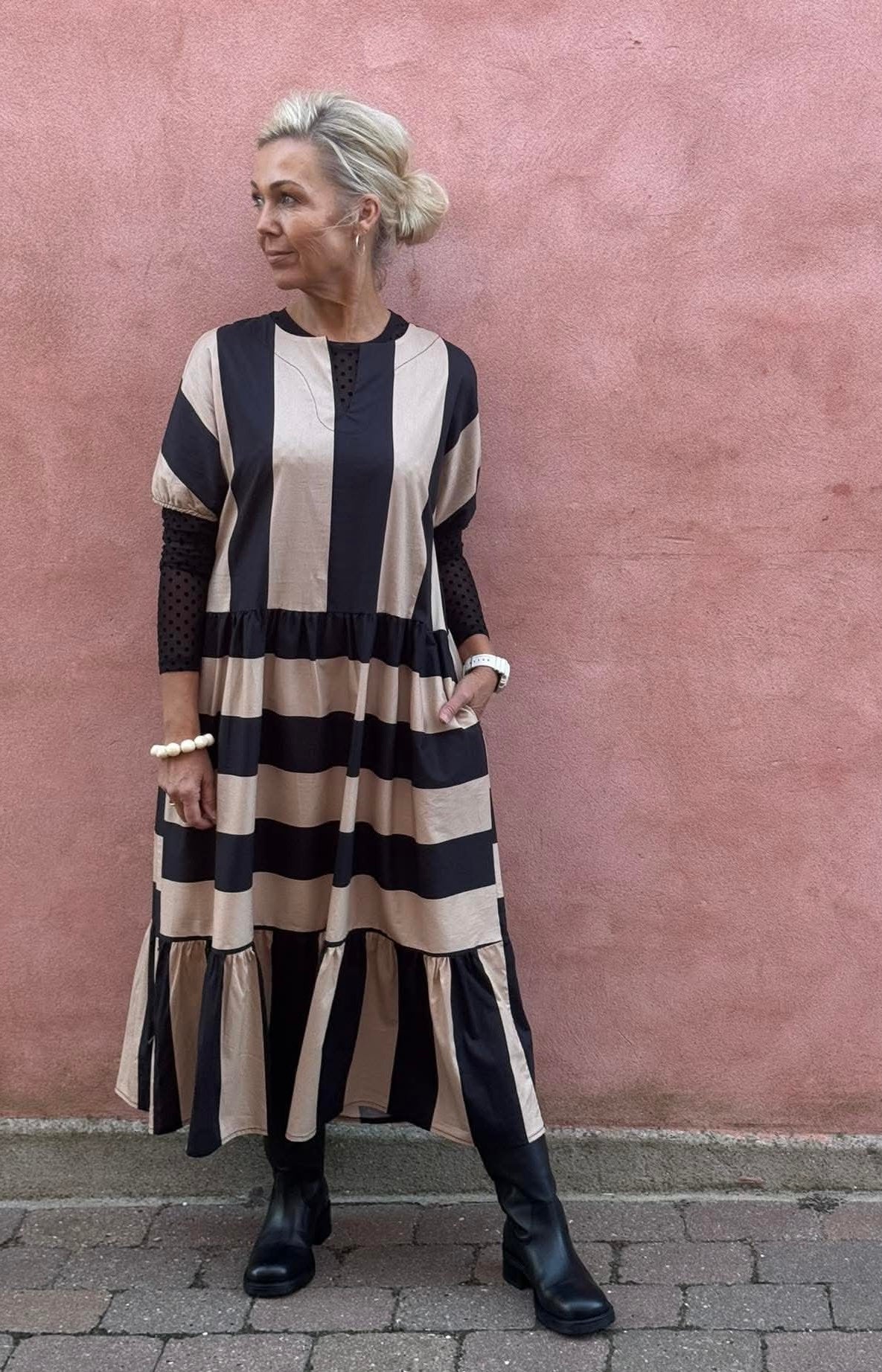 Long Striped - Beige/Black