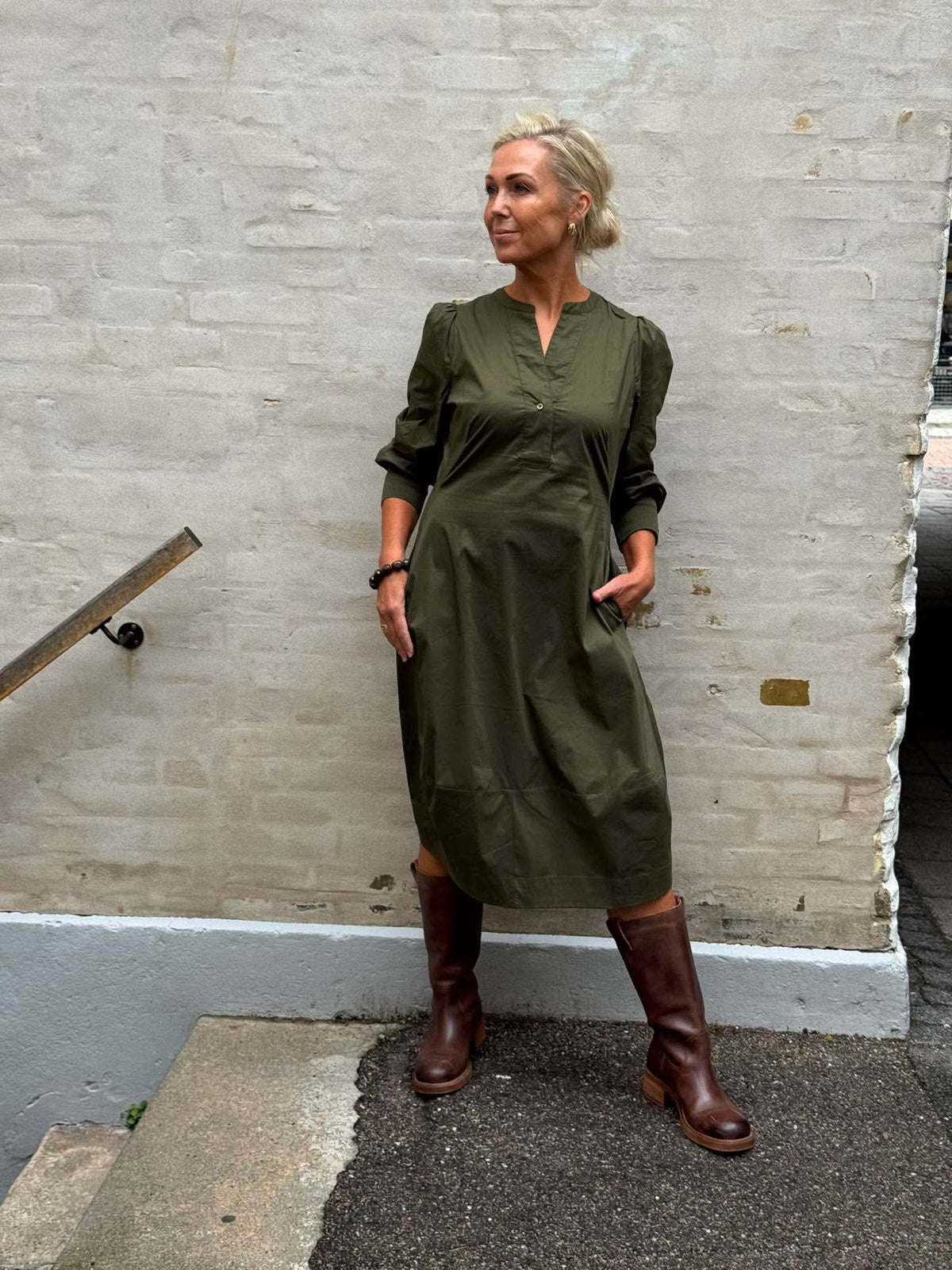 Antoinett 3/4-ärmad klänning - Burnt Olive