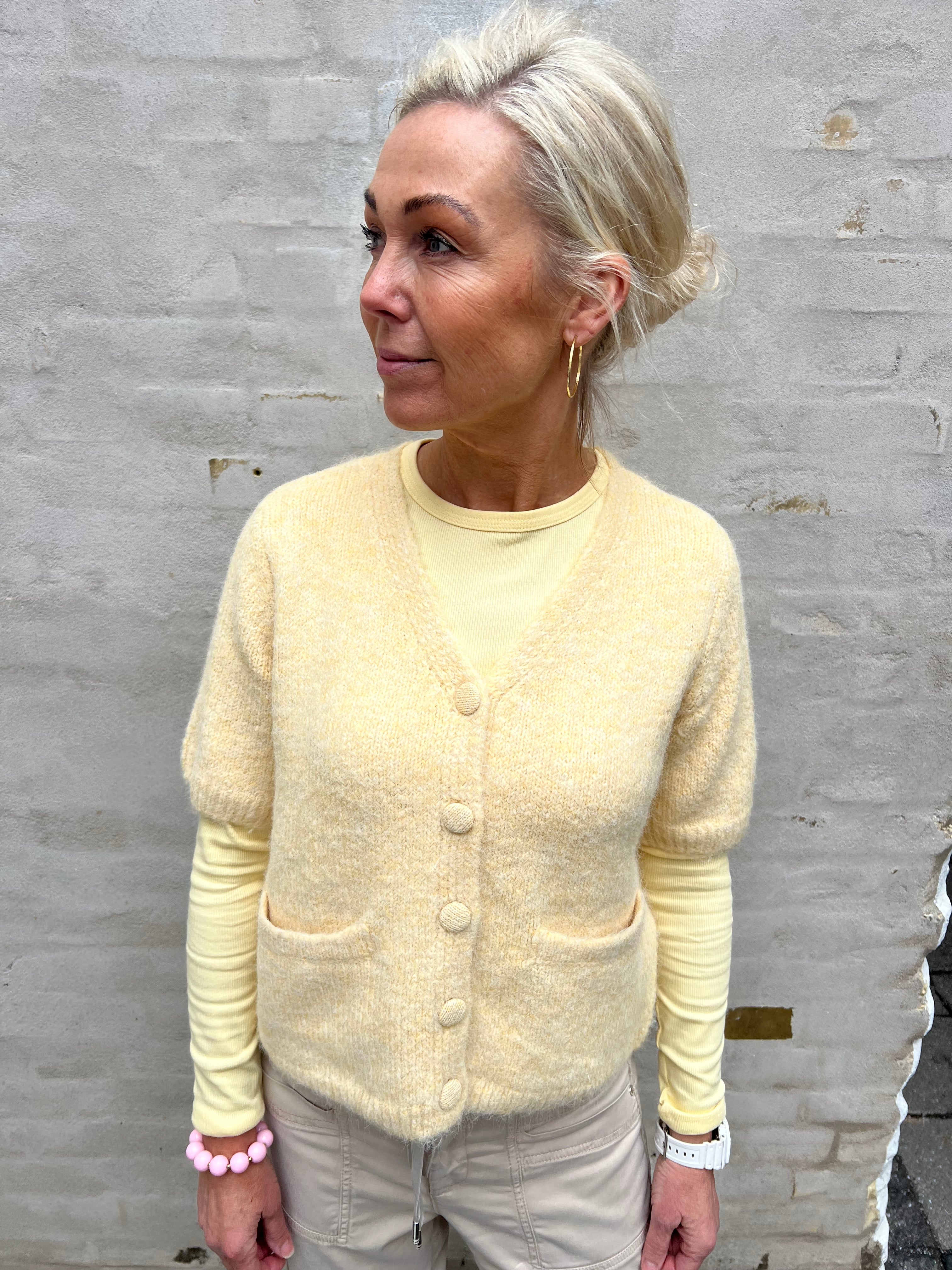 SAGGIA SS V-HALS Stickad cardigan - Sunlight Melange