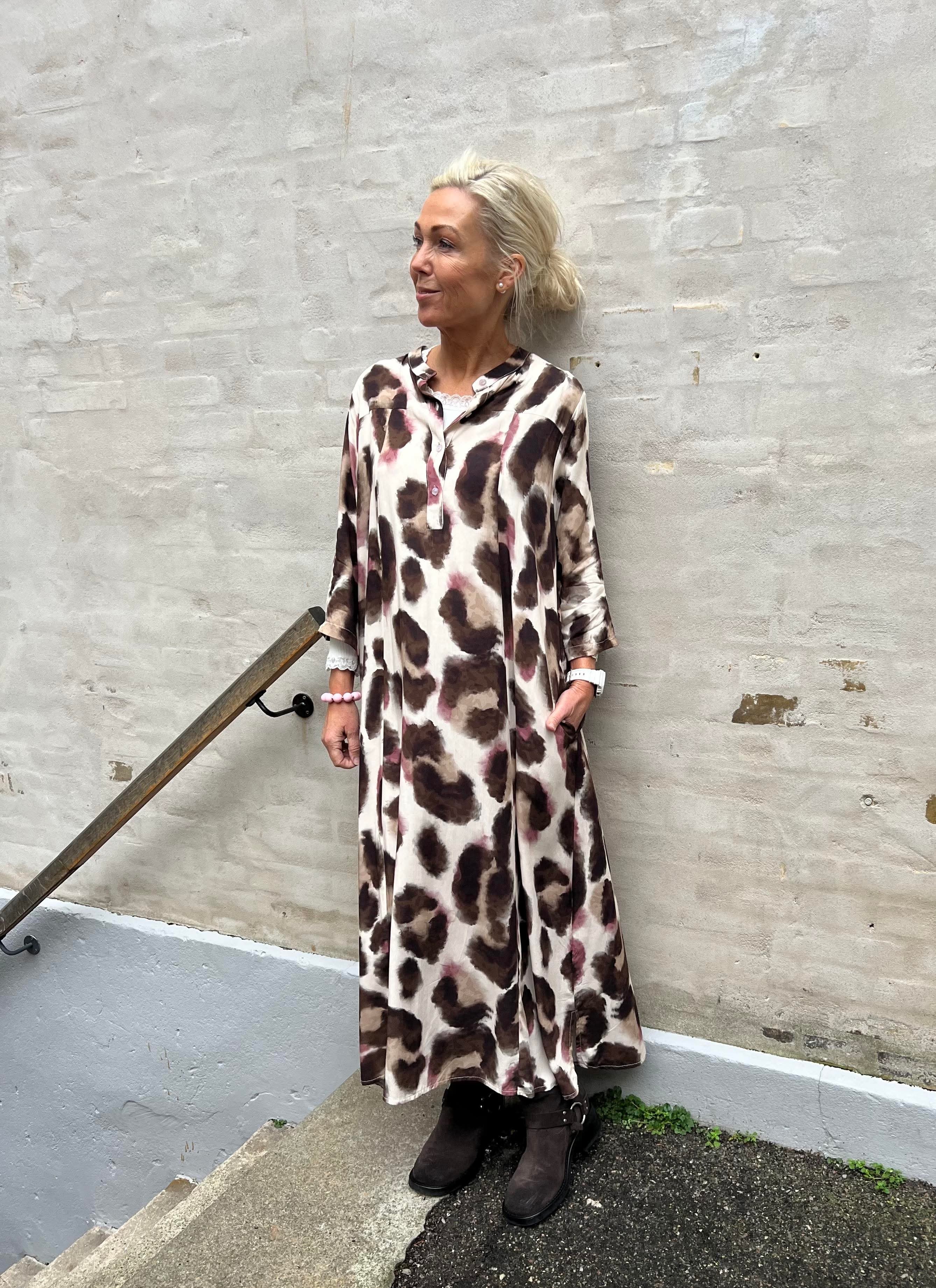 KENNA skjortklänning - Brown Rose