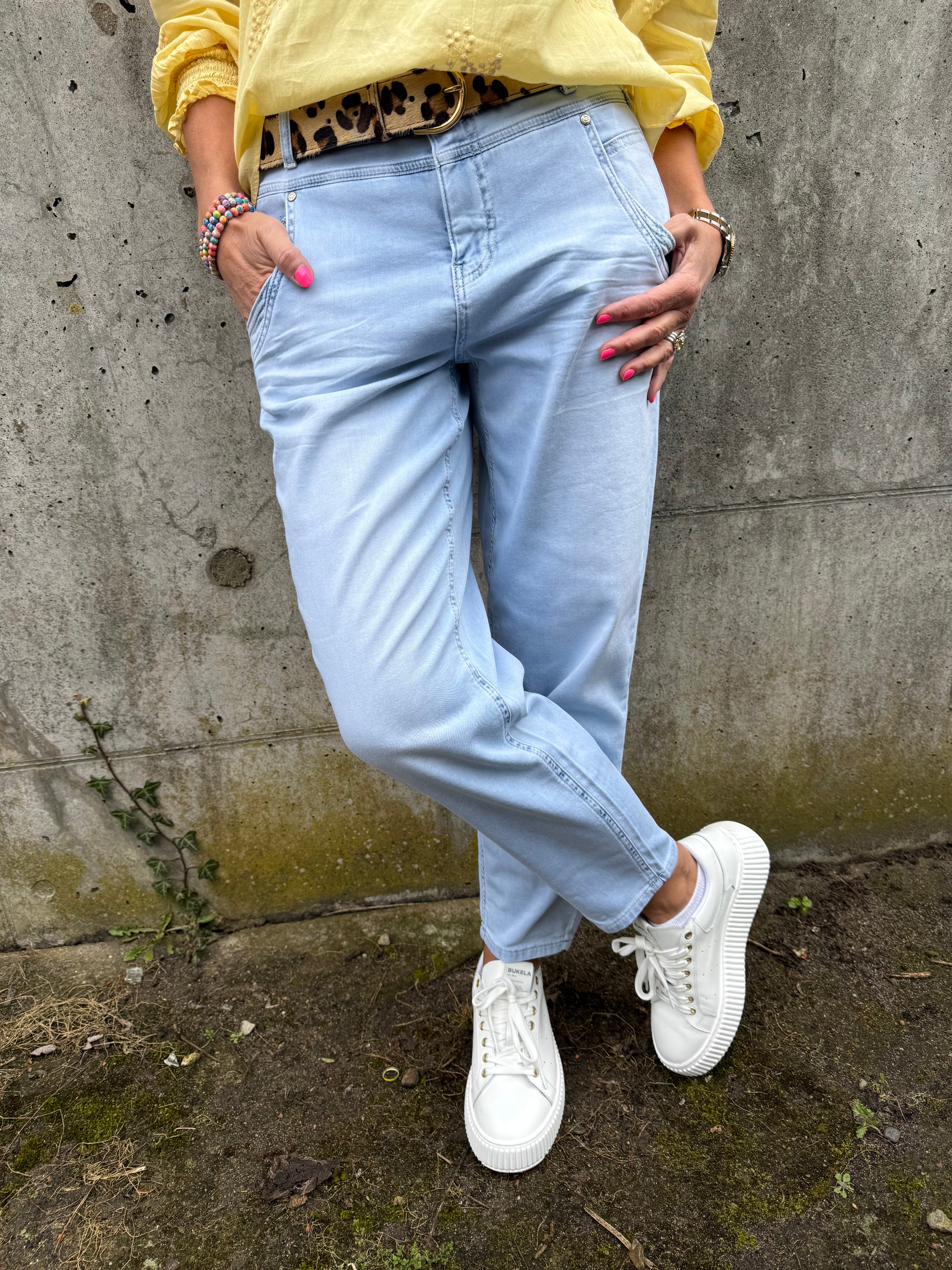 Karlie Barrel High Waist - Ultra Bleached Wash