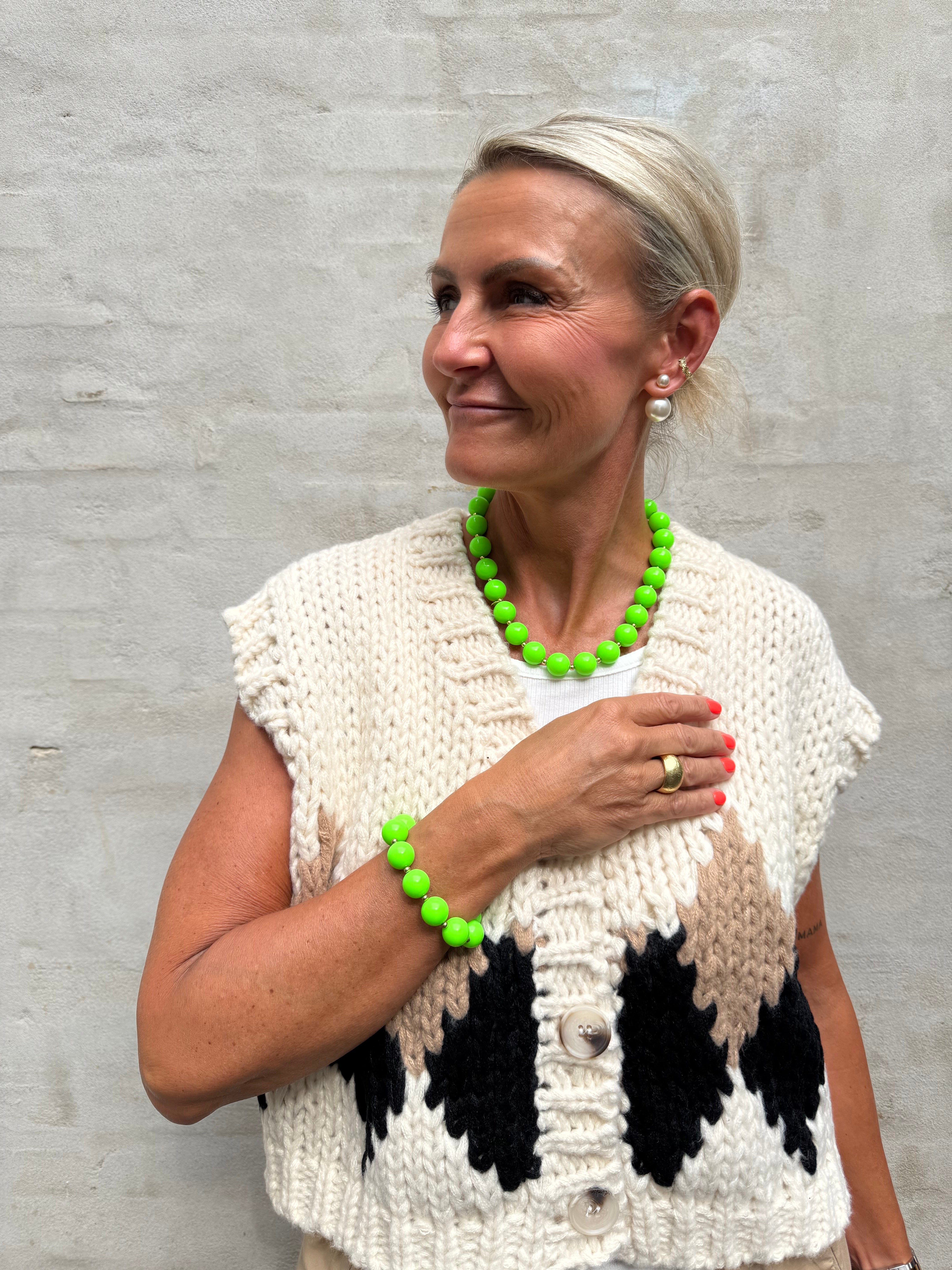 Färgade & Guld Runda Pärlor Armband - Grön