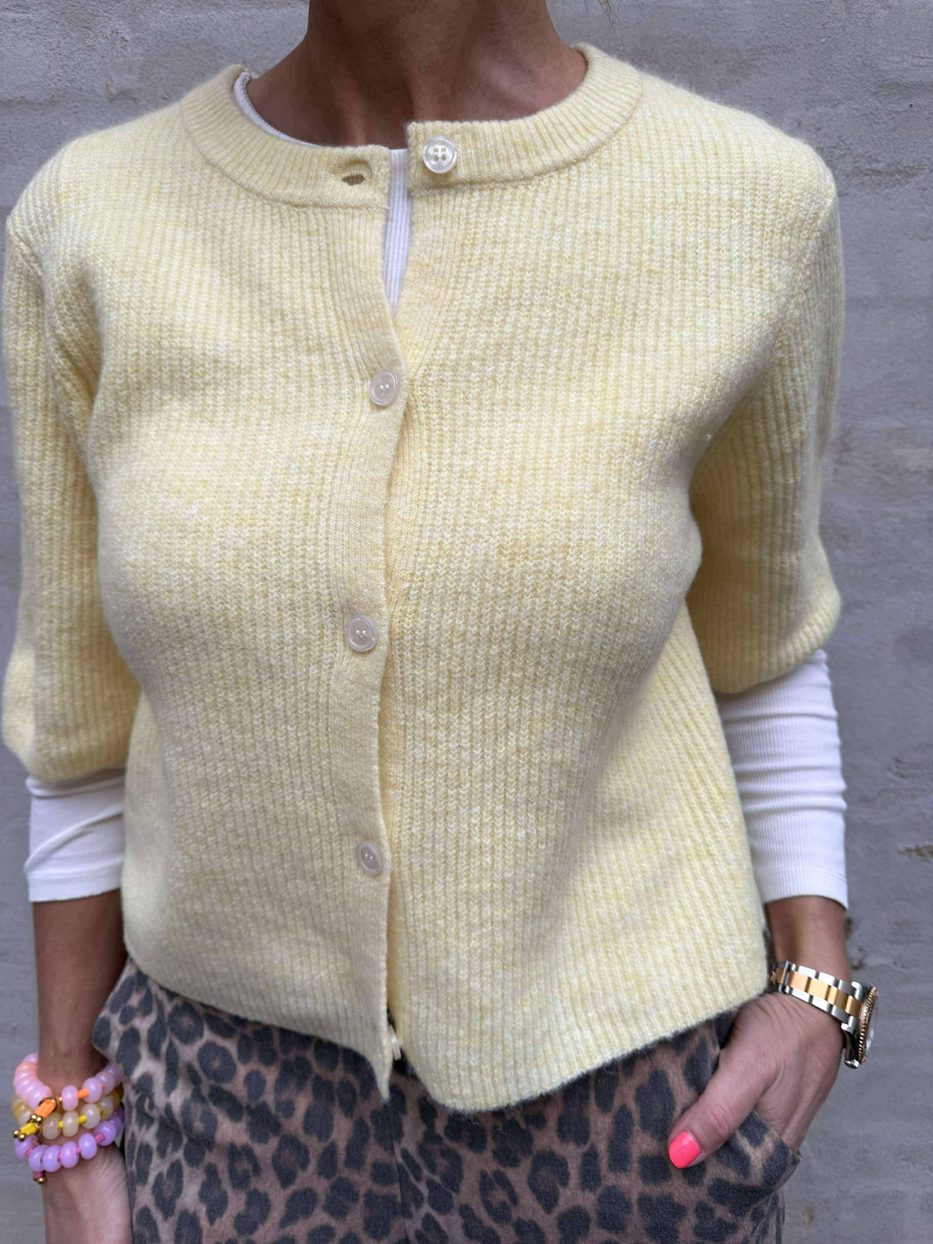 SILLY SS O-NECK KNIT CARDIGAN - Pale Banana MELANGE