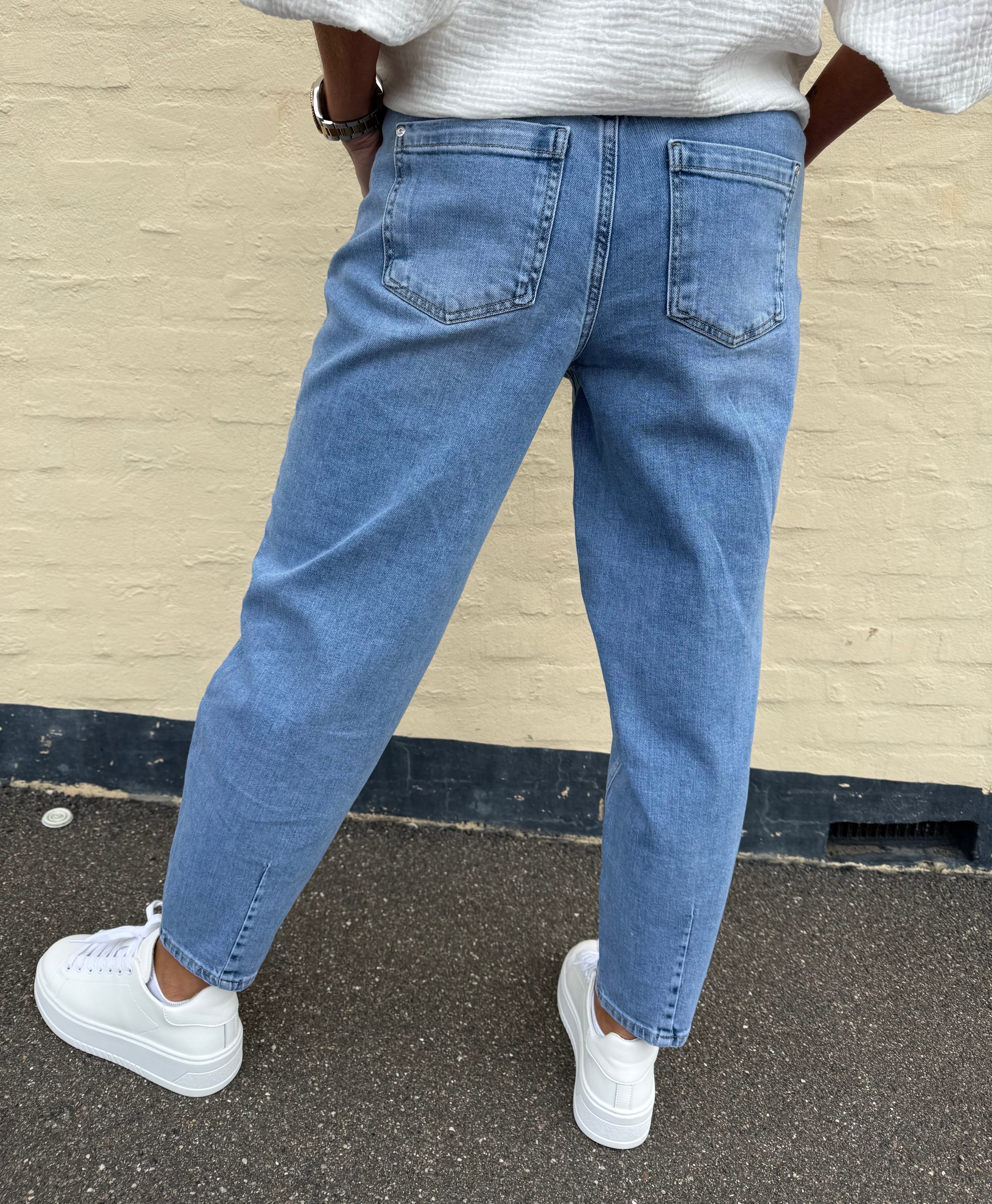 Karlie Barrel High Waist - Authentic Light Blue