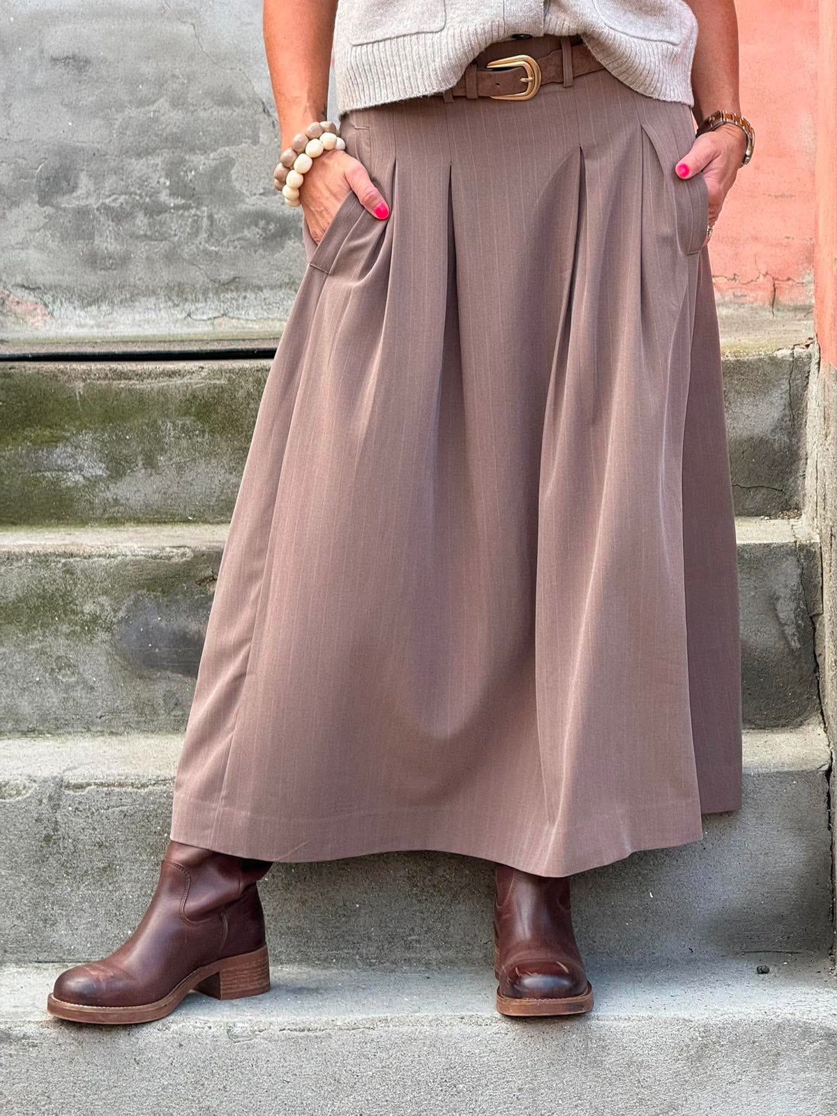 LyviaCC Pleat Pin Skirt - Valnöt