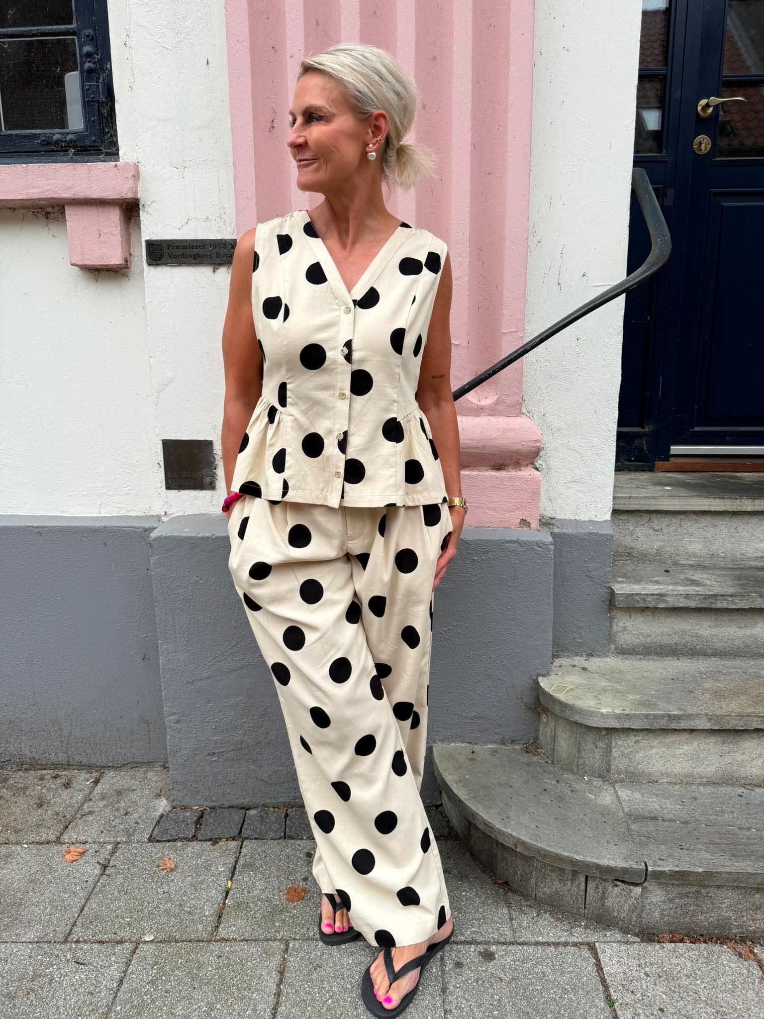 Tika Top - Whitecap/Black Dot