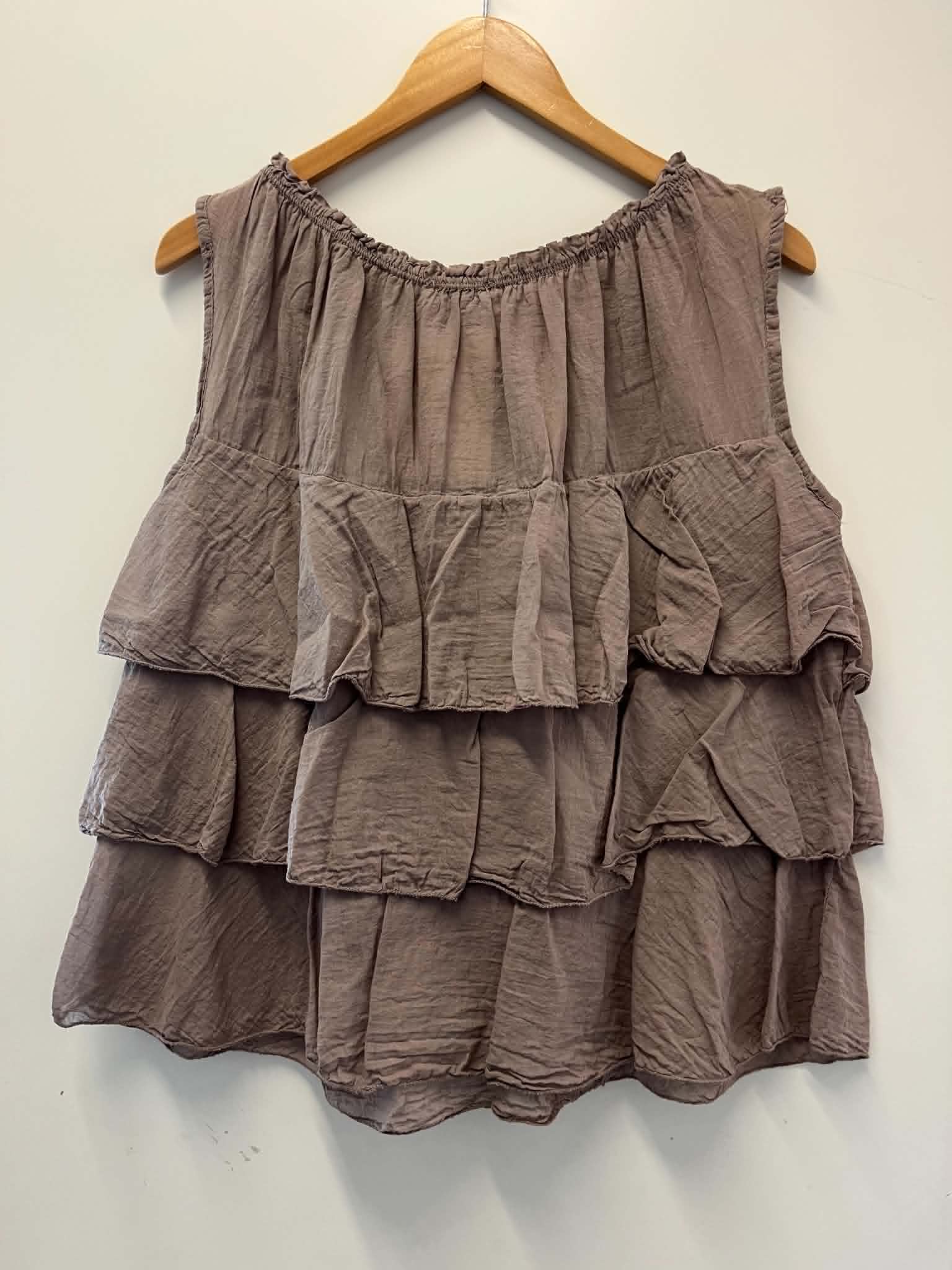 Ruffle Top - Fango