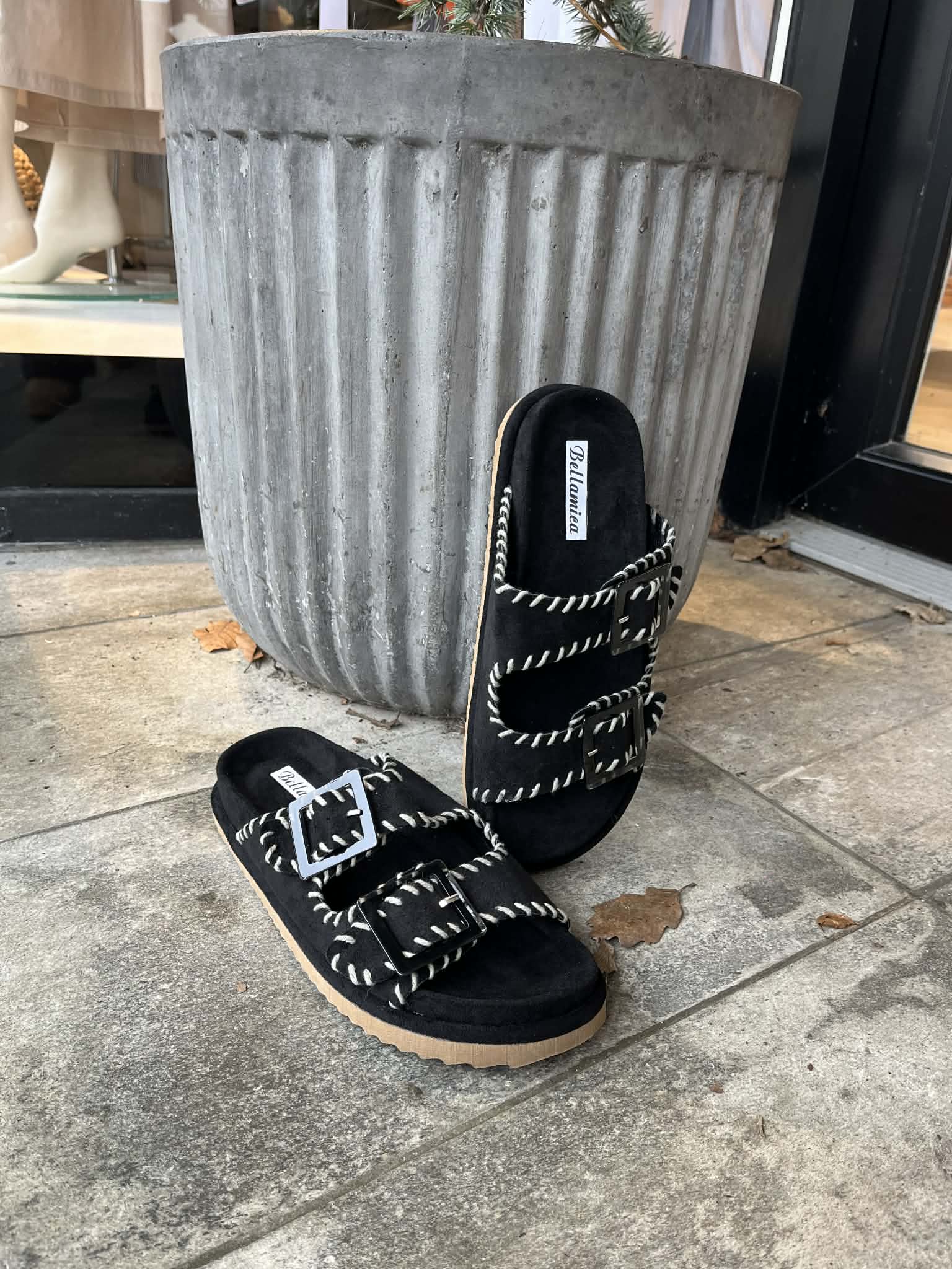 Simona Sandals - Black