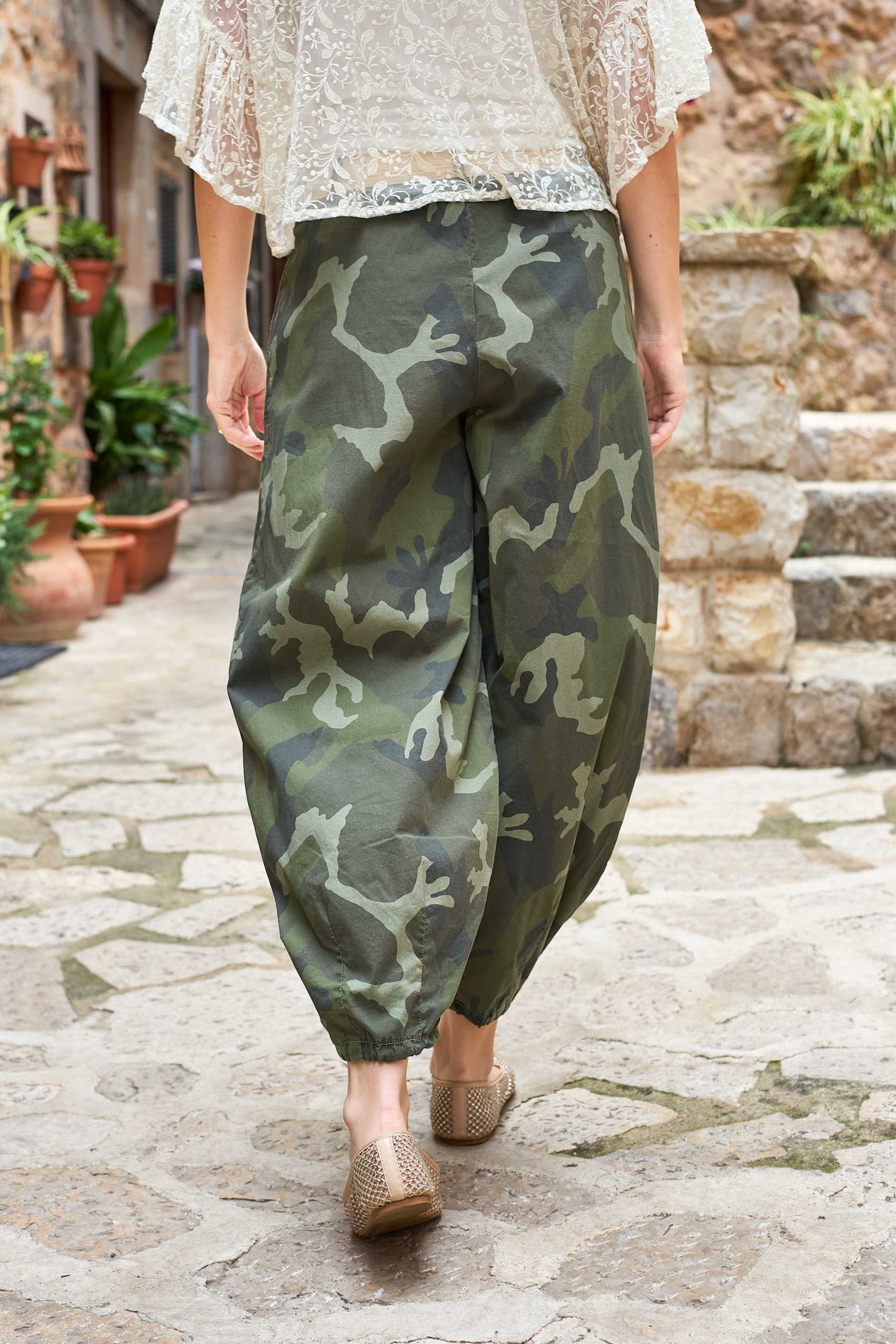 ALLY Balloon Pant - Army Carmouflage