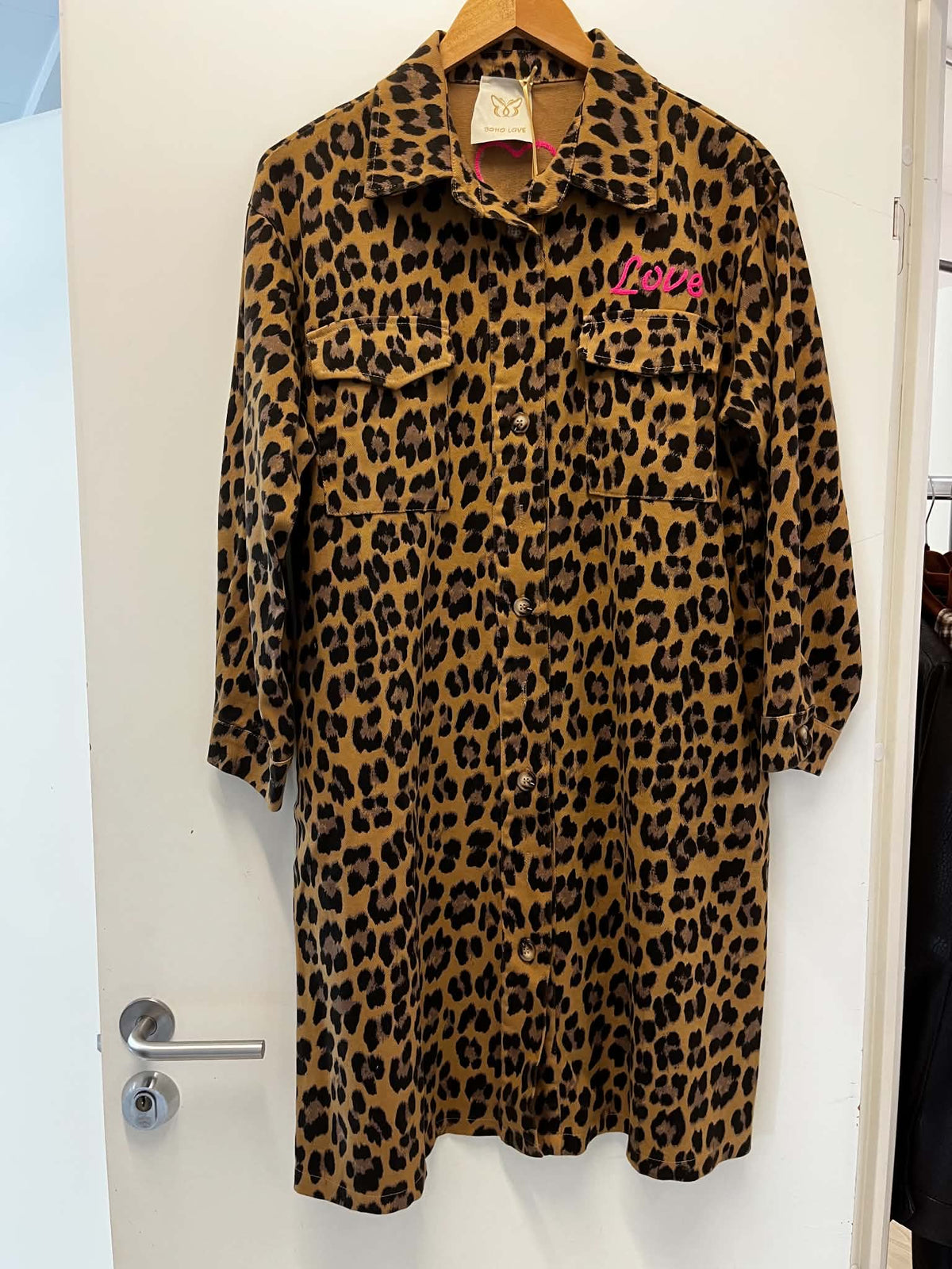 Leo Shirt Dress - Camel Leo