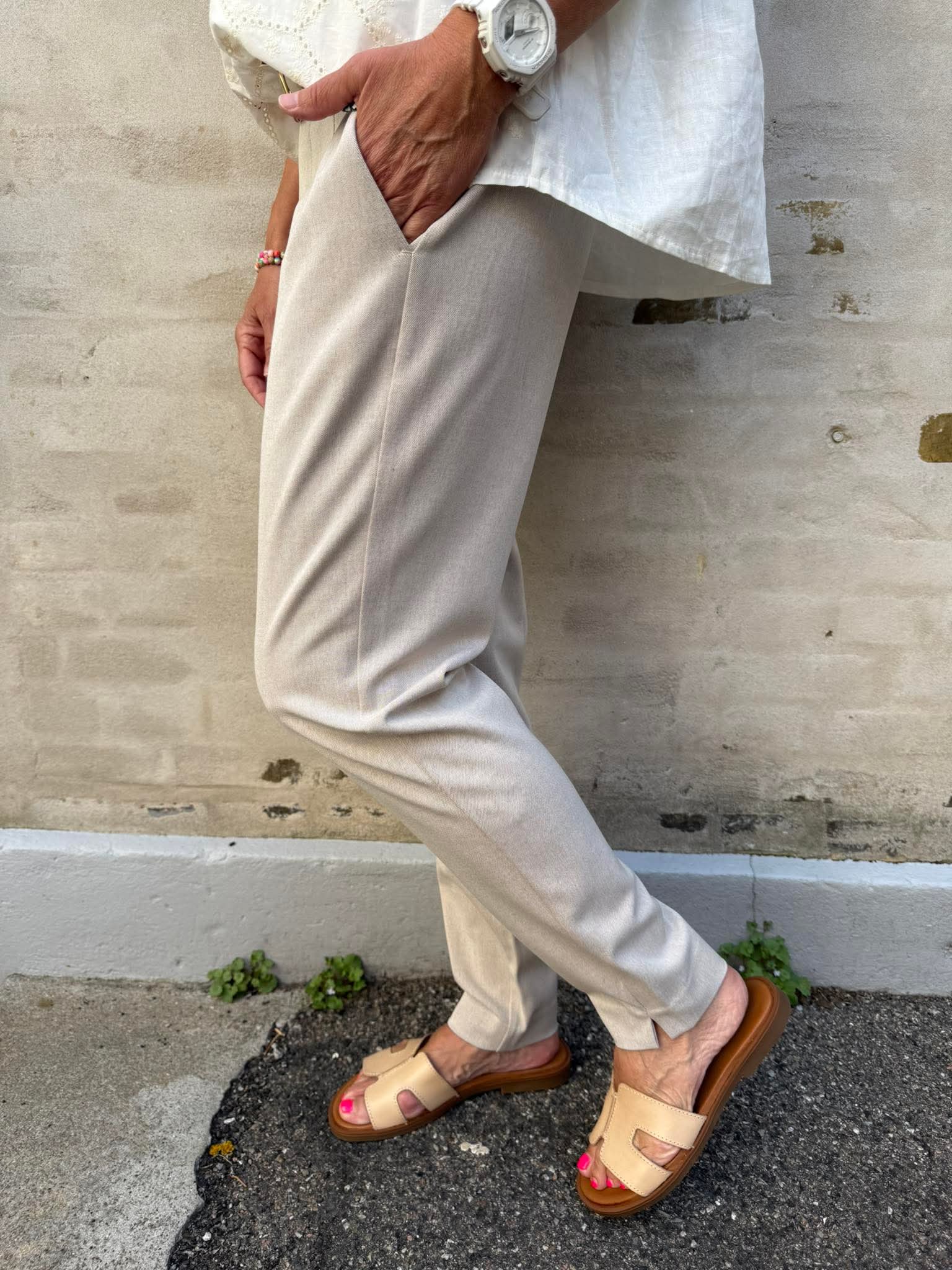 Lisa Slim Pant - Hummus Melange
