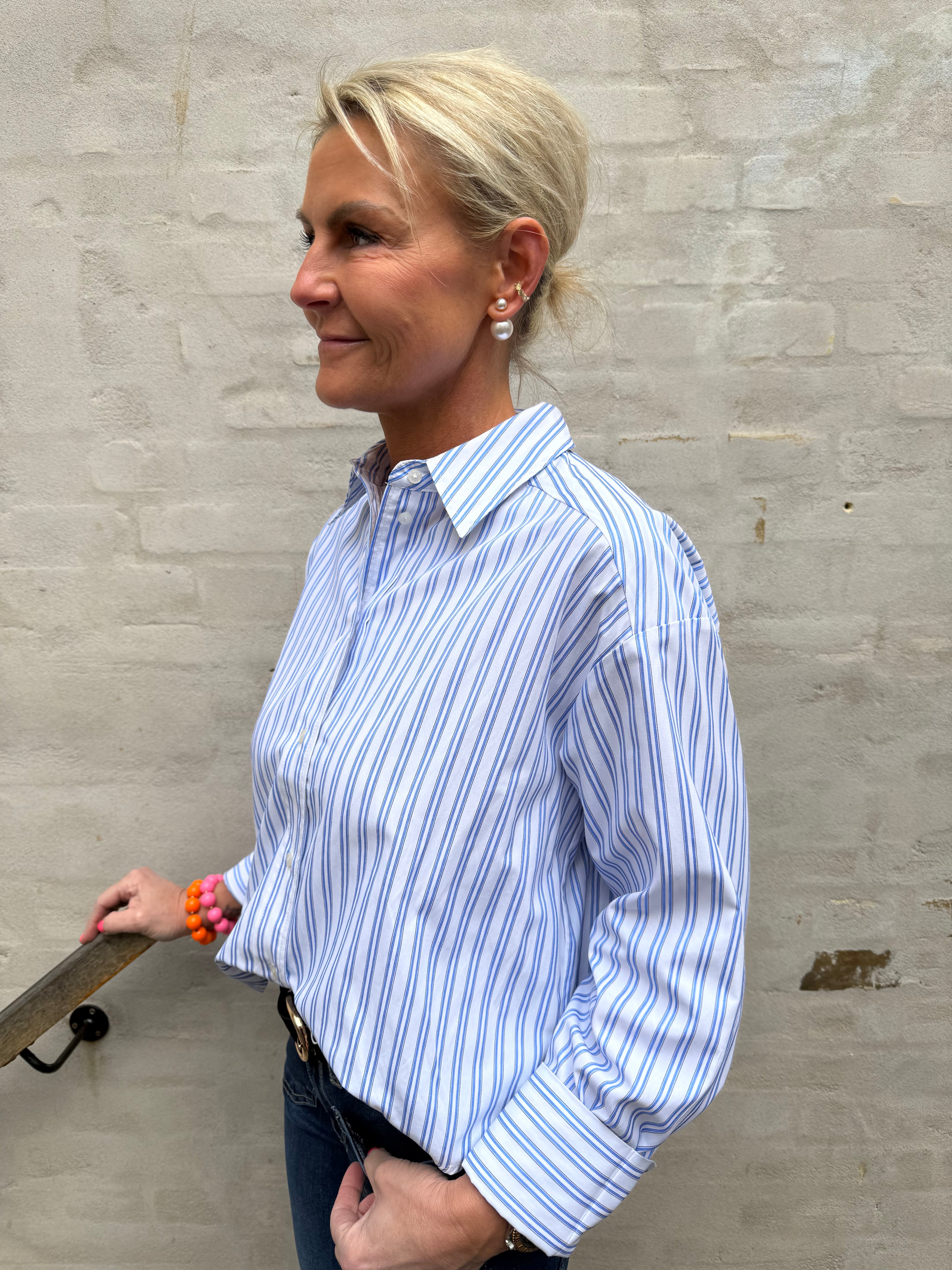 DevinCC Stripe Tie Shirt - Blå