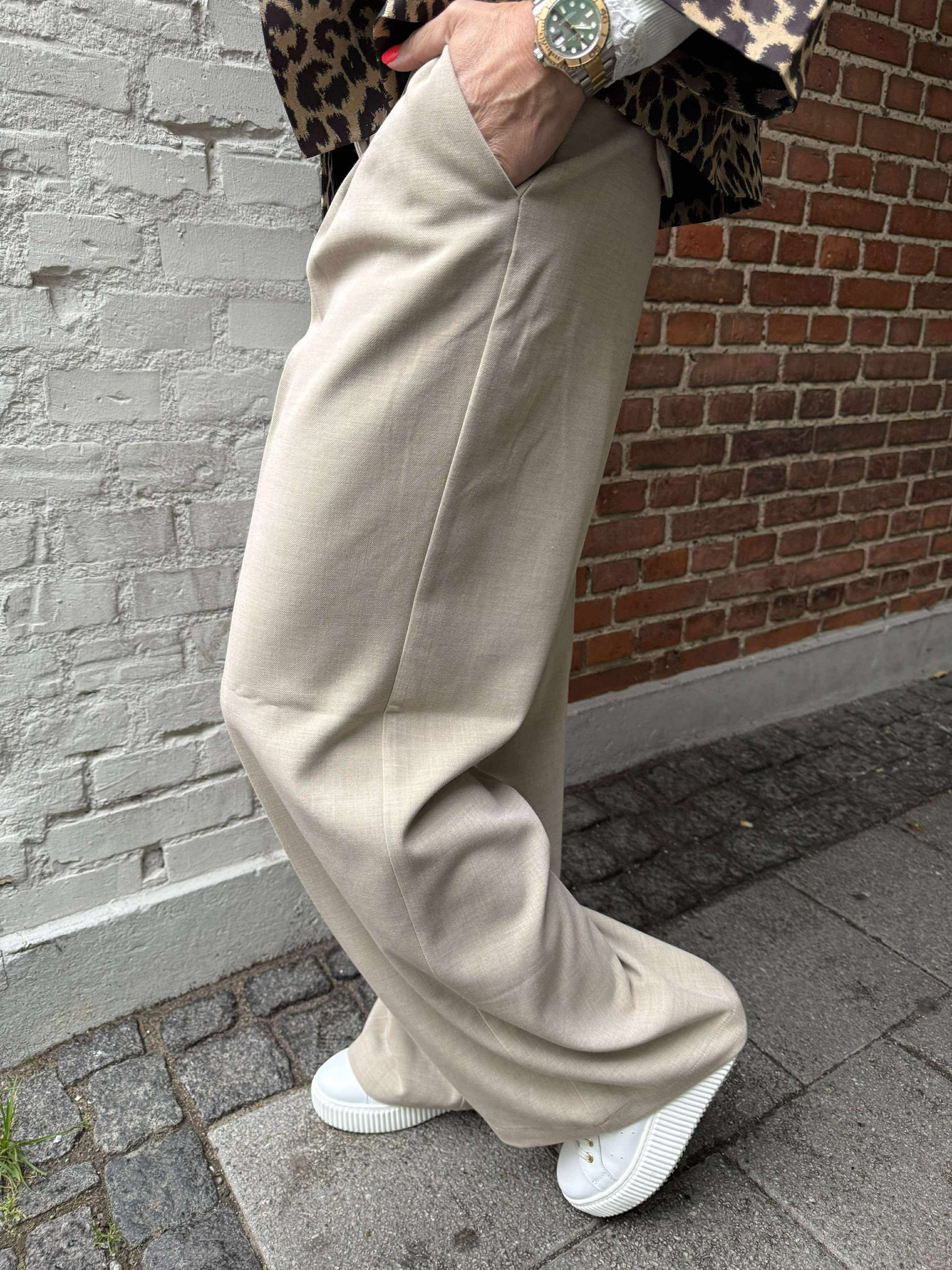 Ivy vid byxa tannin melange