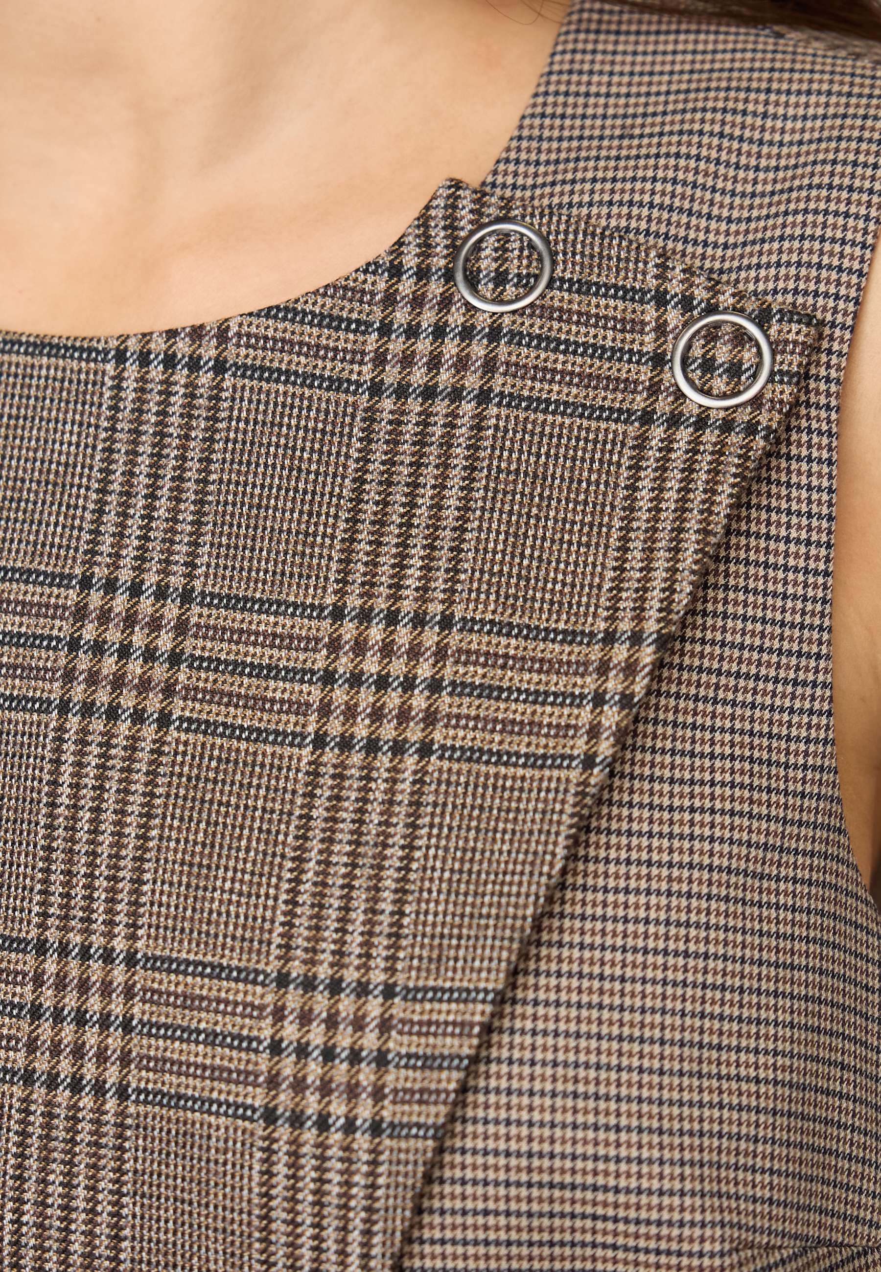 VeyaCC Check Wrap Vest - Brown