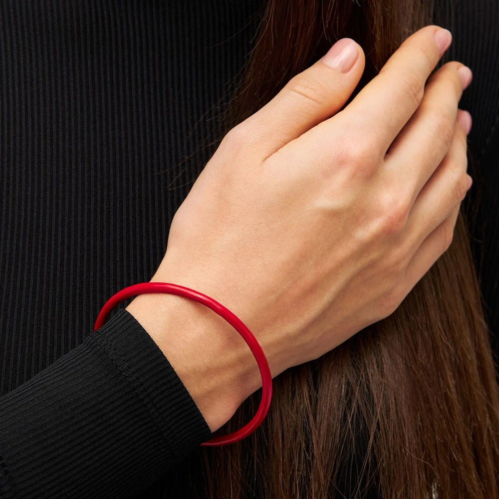 Färg armband passionsröd