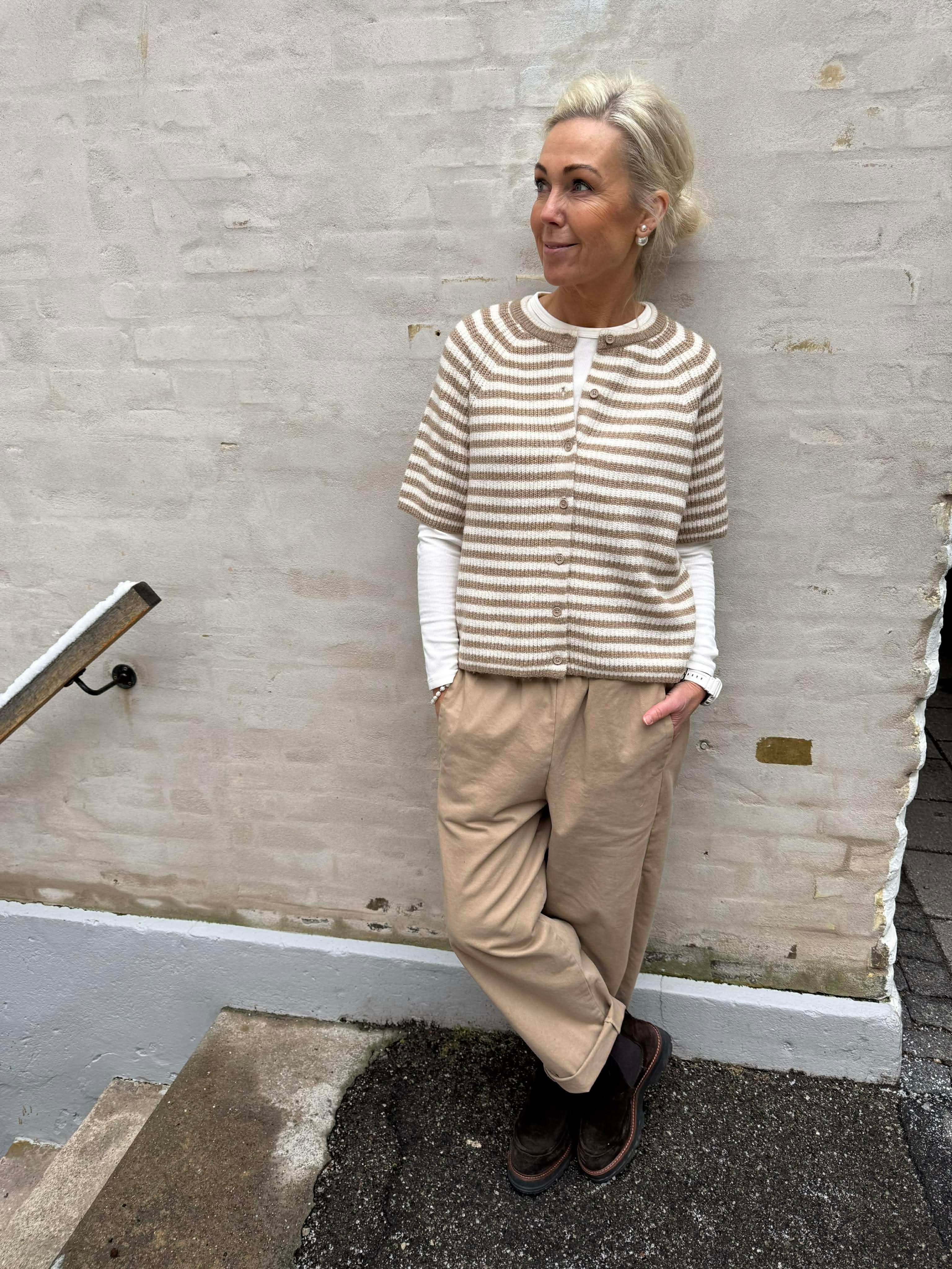 Malou SS O-Neck Stripe Cardigan - Greige Björk