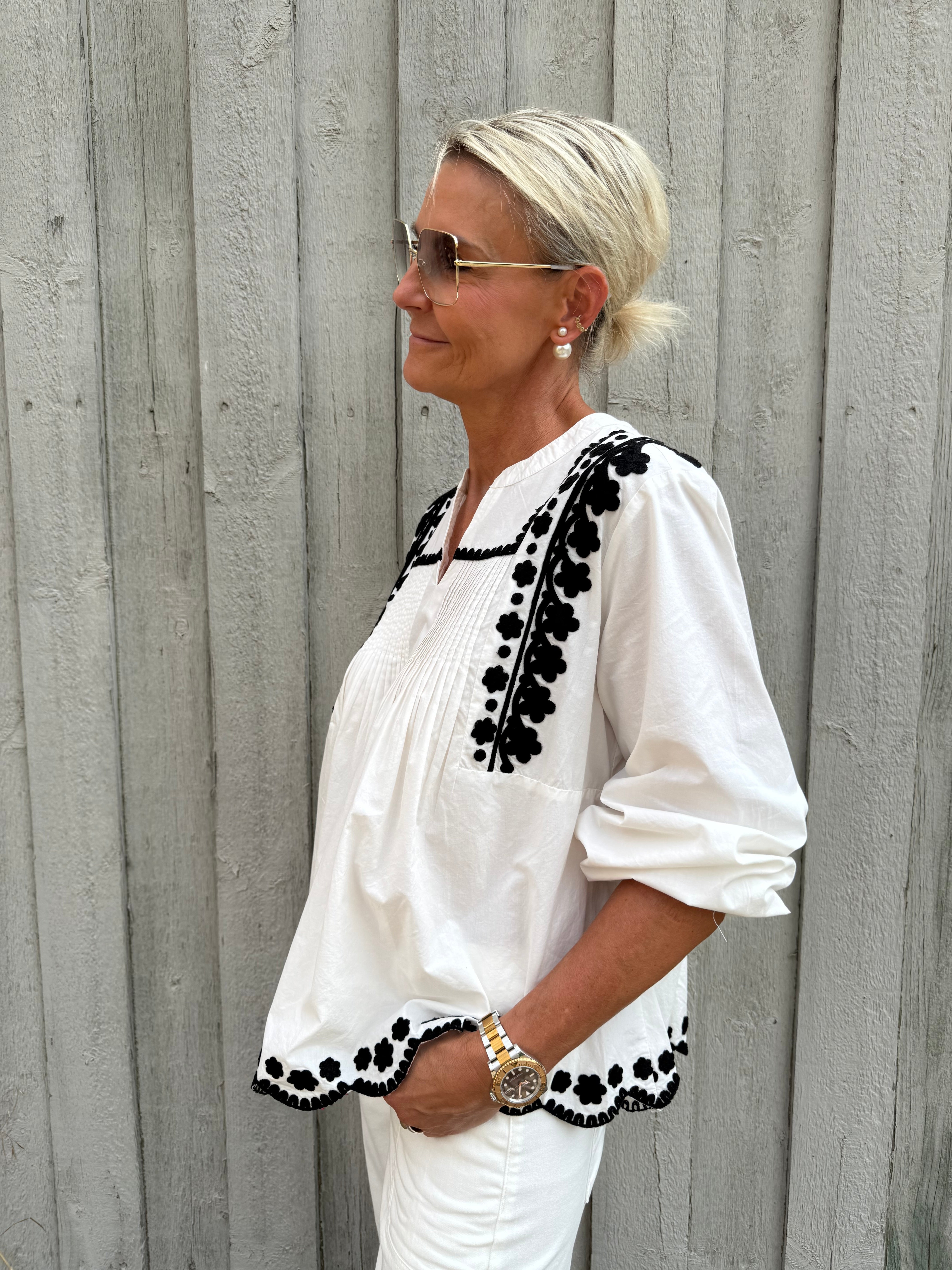 Viba Shirt - Spring Gardenia